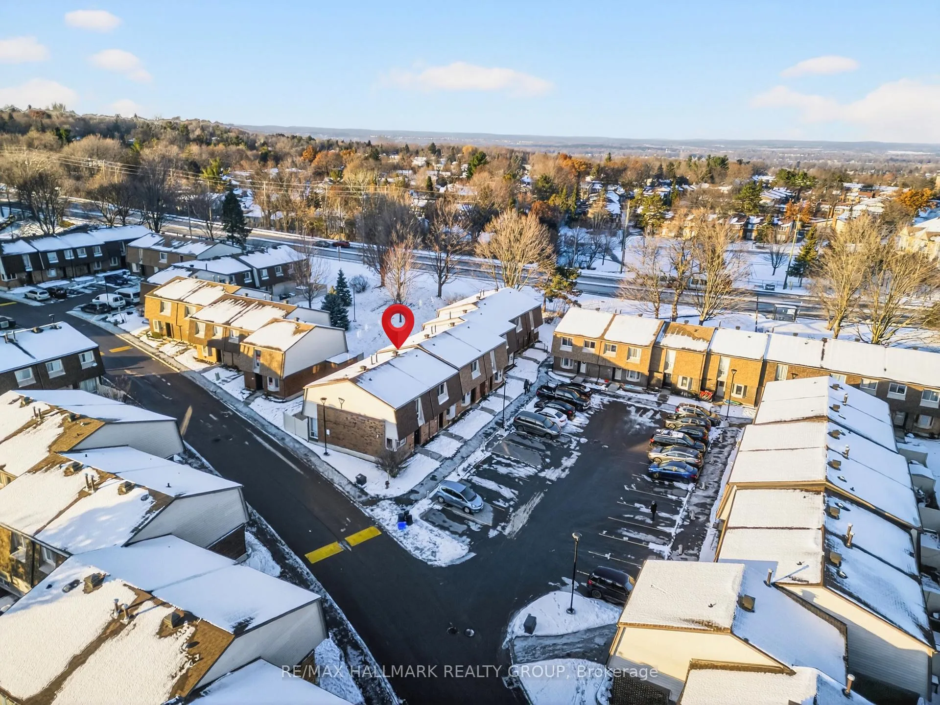 Photo 33 of Unit B, 905 Elmsmere Road, Ottawa, Beacon Hill South — HOMEH