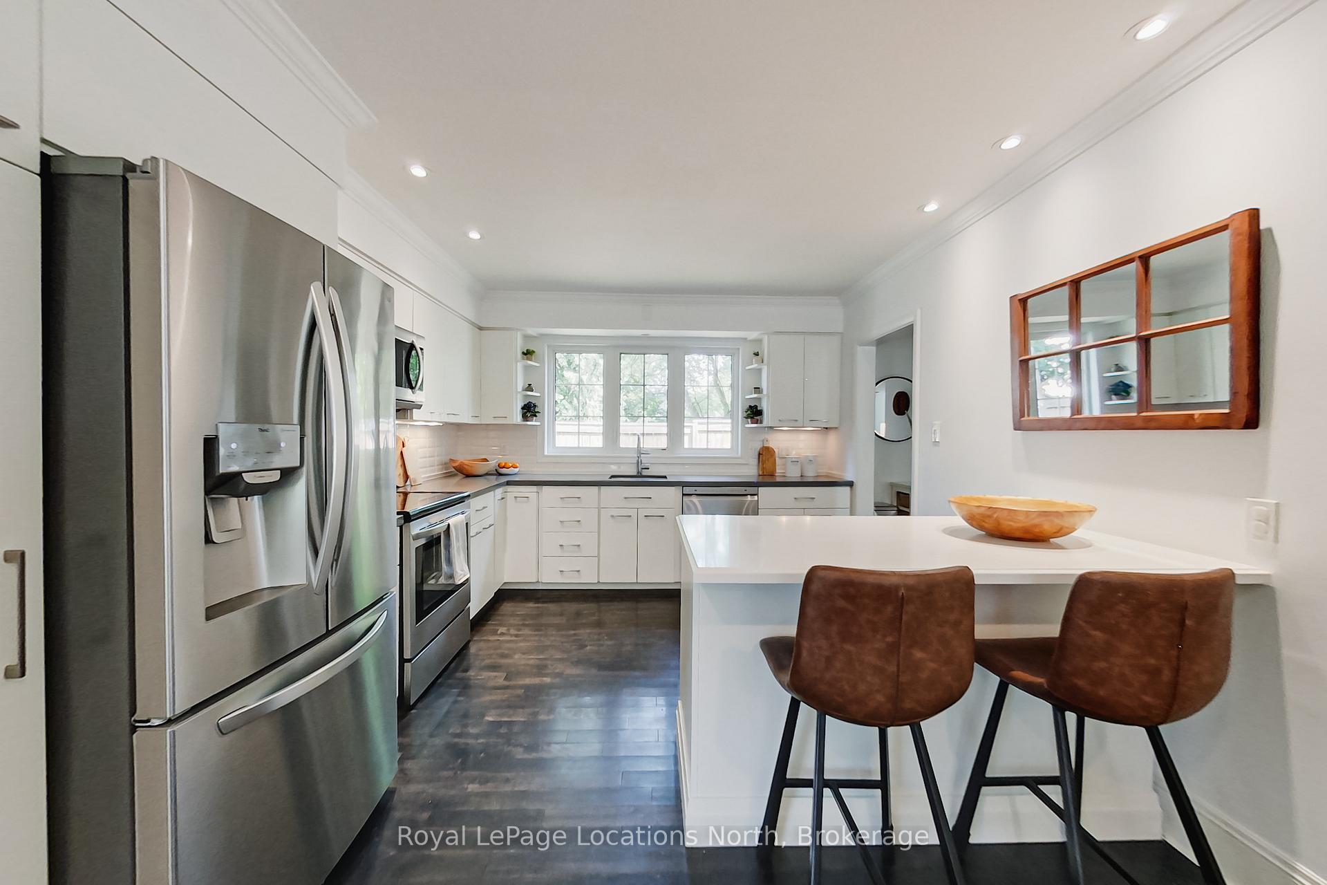 Photo 15 of 315 Fifth Street, Collingwood — HOMEH
