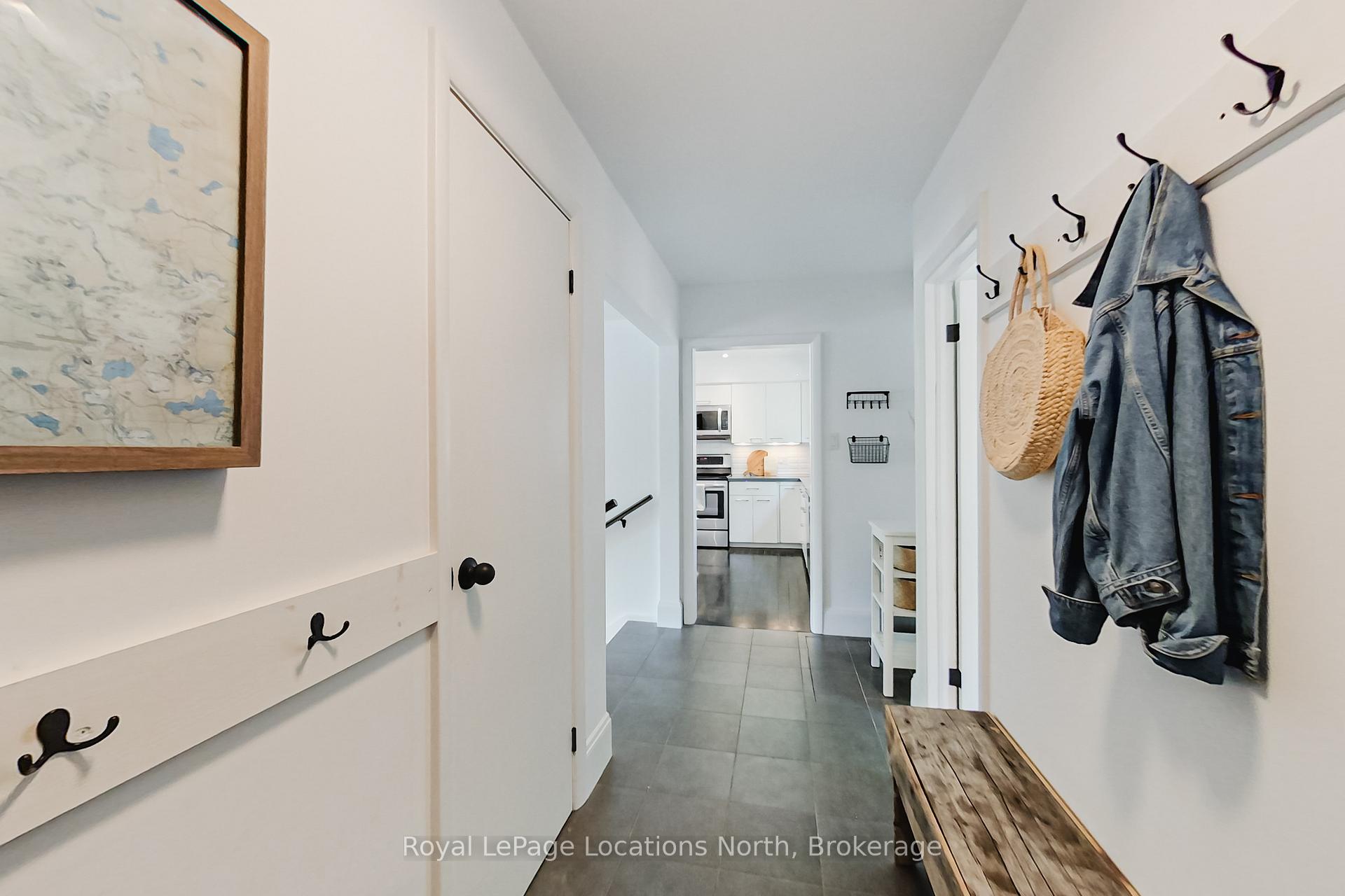 Photo 20 of 315 Fifth Street, Collingwood — HOMEH