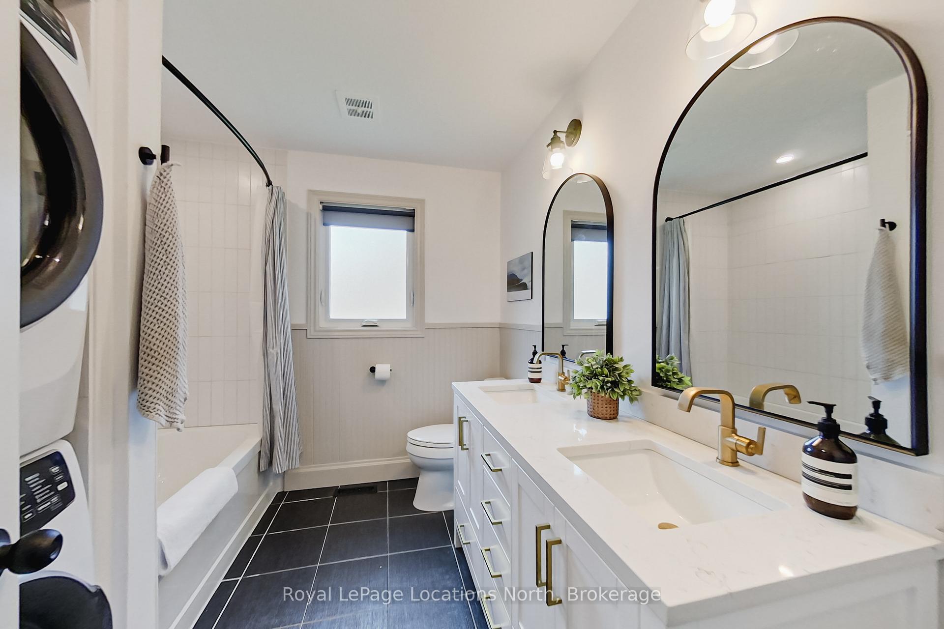 Photo 25 of 315 Fifth Street, Collingwood — HOMEH