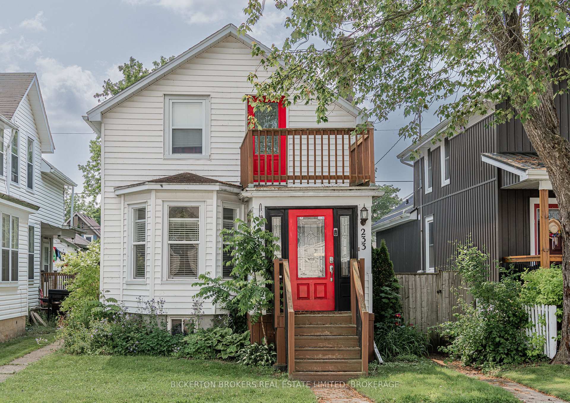 Photo 1 of 233 North Street N, Gananoque — HOMEH