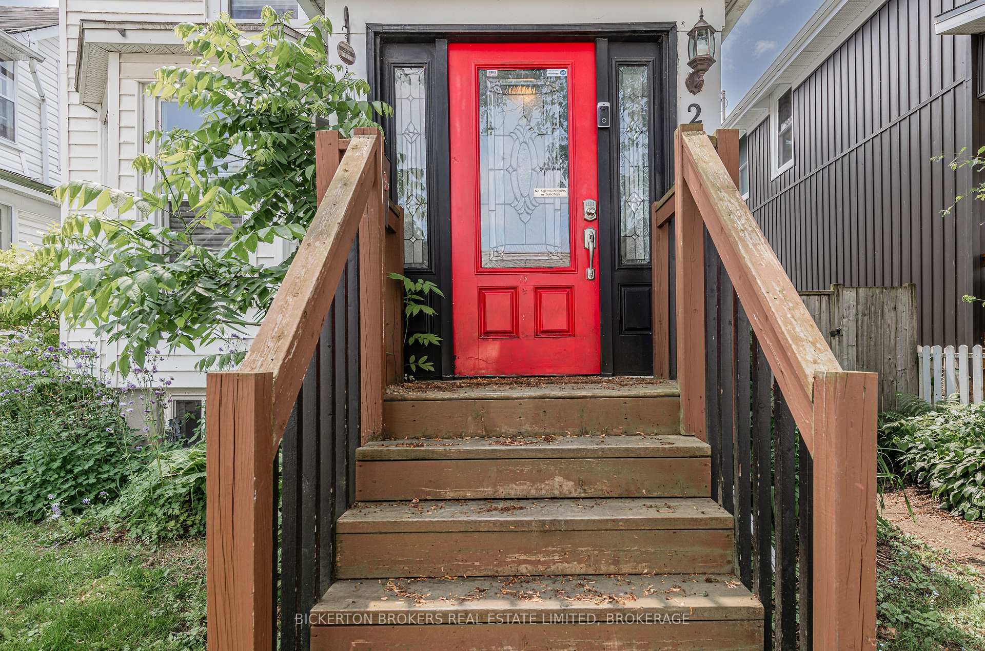 Photo 2 of 233 North Street N, Gananoque — HOMEH