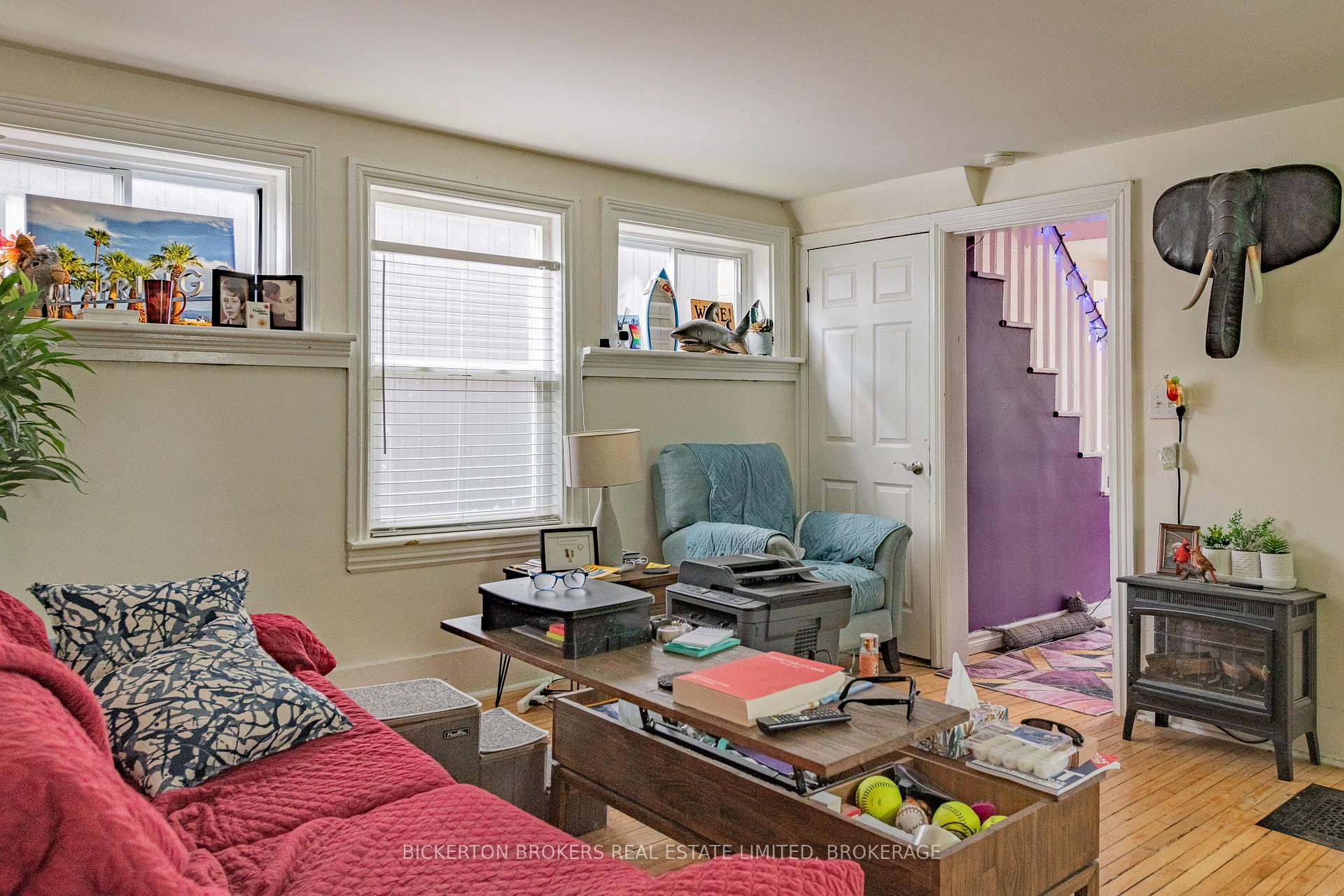 Photo 6 of 233 North Street N, Gananoque — HOMEH