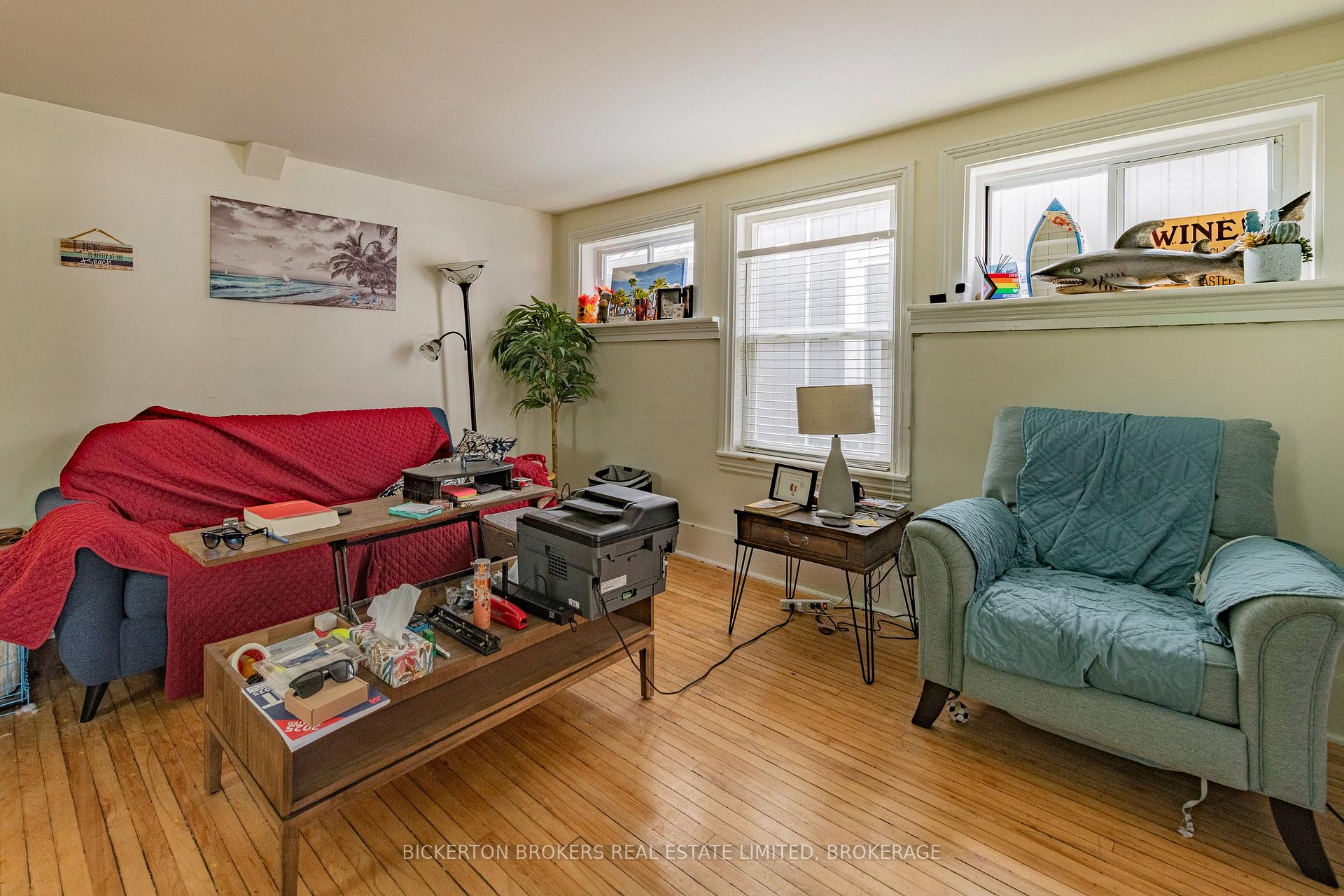 Photo 9 of 233 North Street N, Gananoque — HOMEH