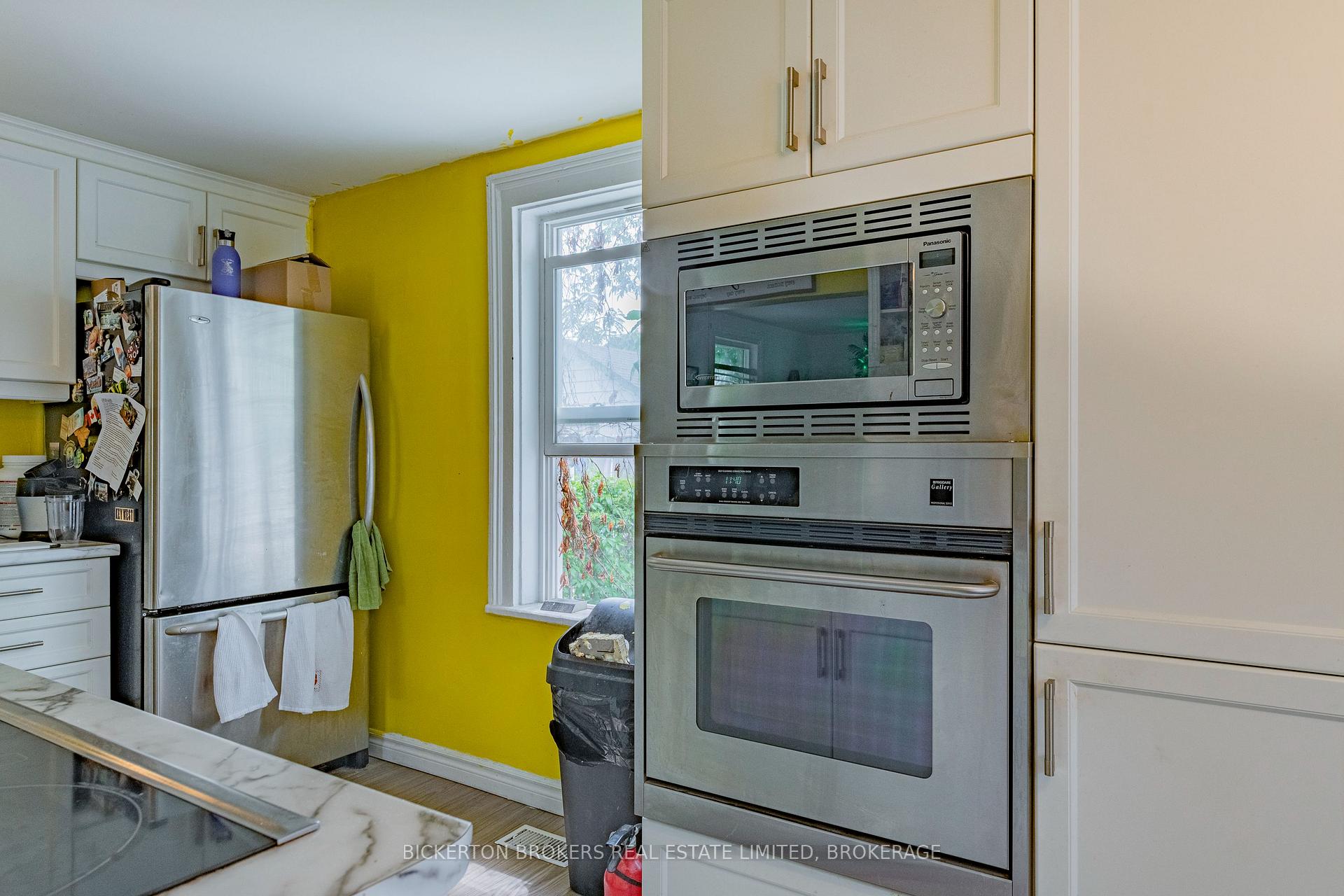 Photo 17 of 233 North Street N, Gananoque — HOMEH