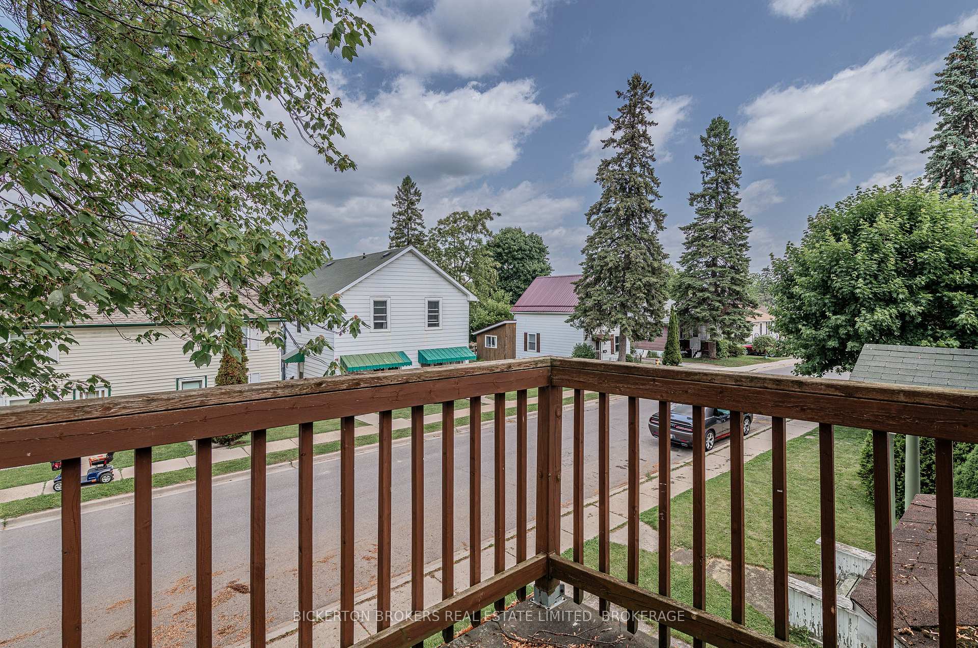 Photo 25 of 233 North Street N, Gananoque — HOMEH