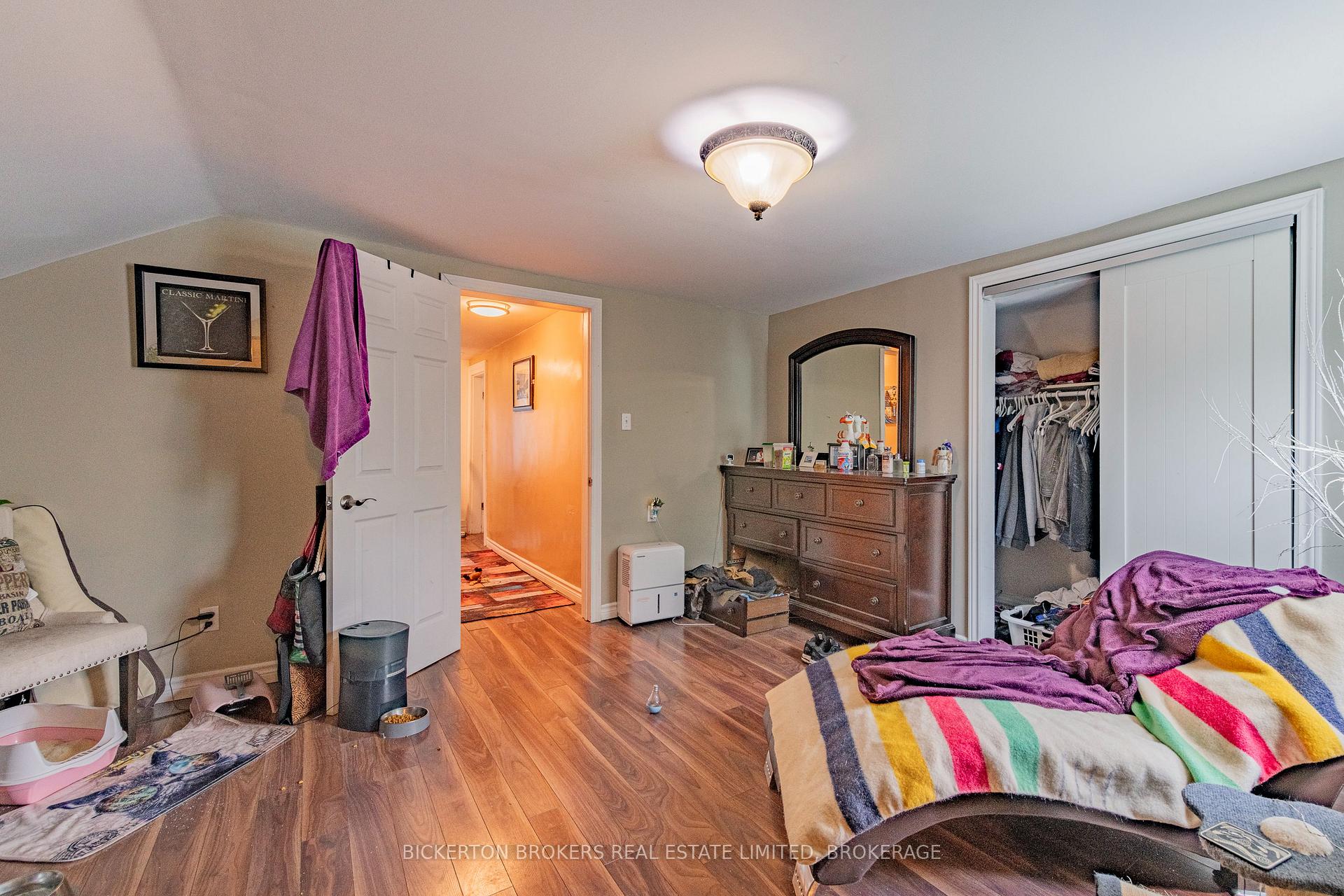 Photo 21 of 233 North Street N, Gananoque — HOMEH