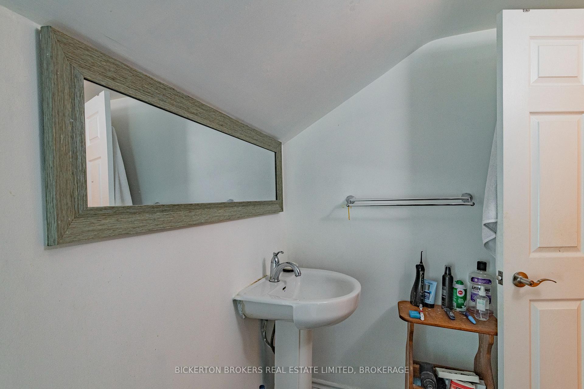 Photo 27 of 233 North Street N, Gananoque — HOMEH