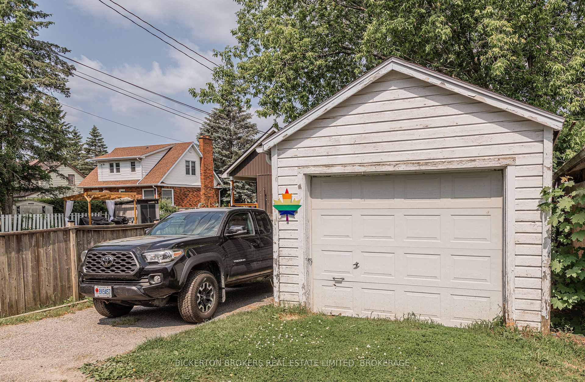 Photo 35 of 233 North Street N, Gananoque — HOMEH
