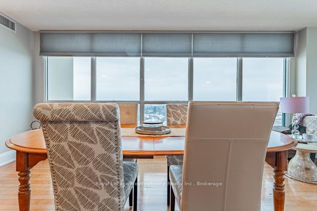 Photo 6 of Unit 1408, 100 Millside Drive, Milton, Old Milton — HOMEH