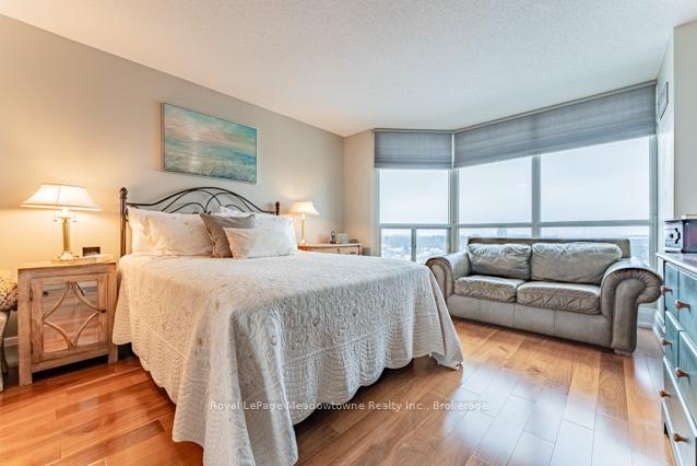 Photo 26 of Unit 1408, 100 Millside Drive, Milton, Old Milton — HOMEH