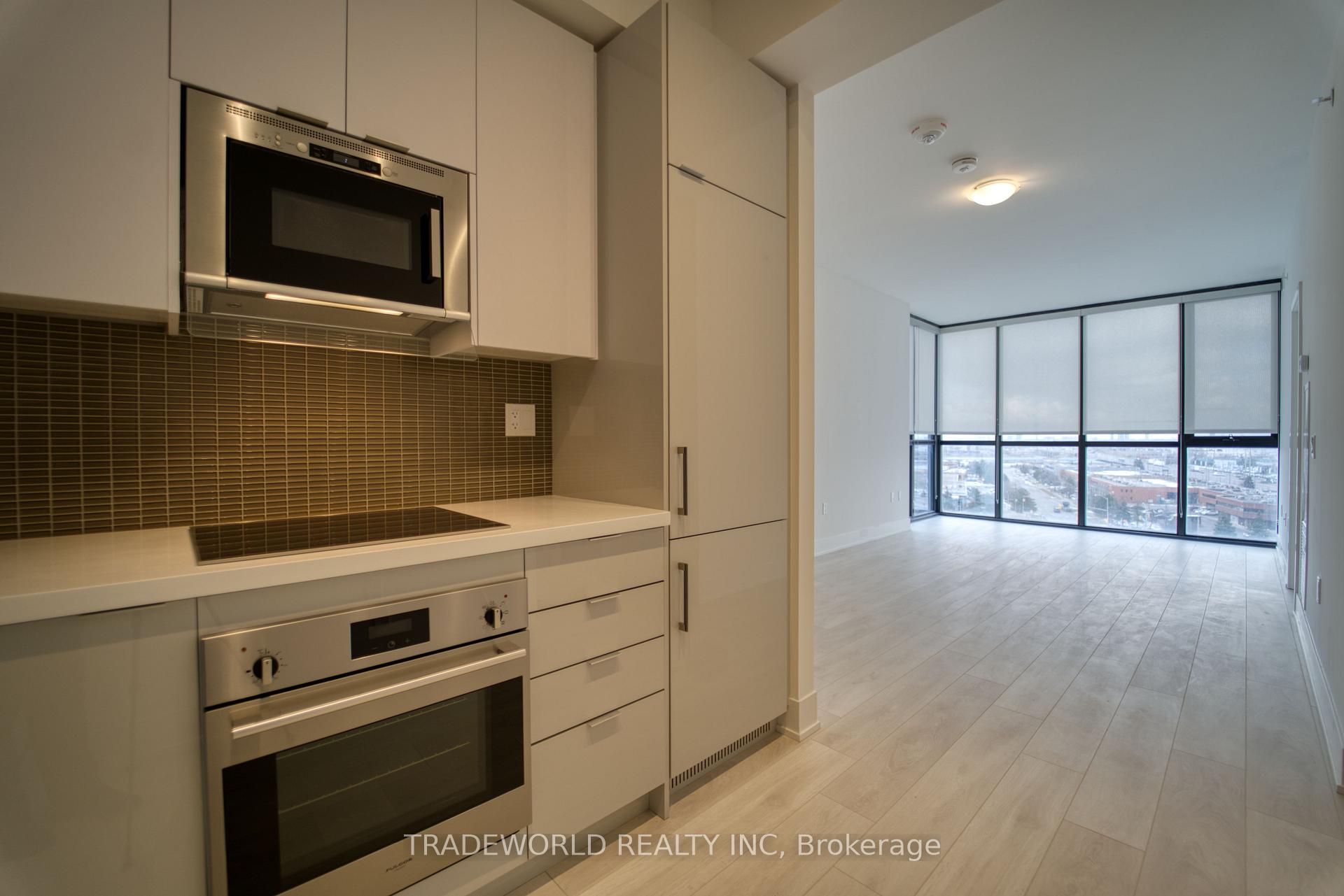 Photo 4 of Unit 909, 2908 Highway 7, Vaughan, Concord — HOMEH