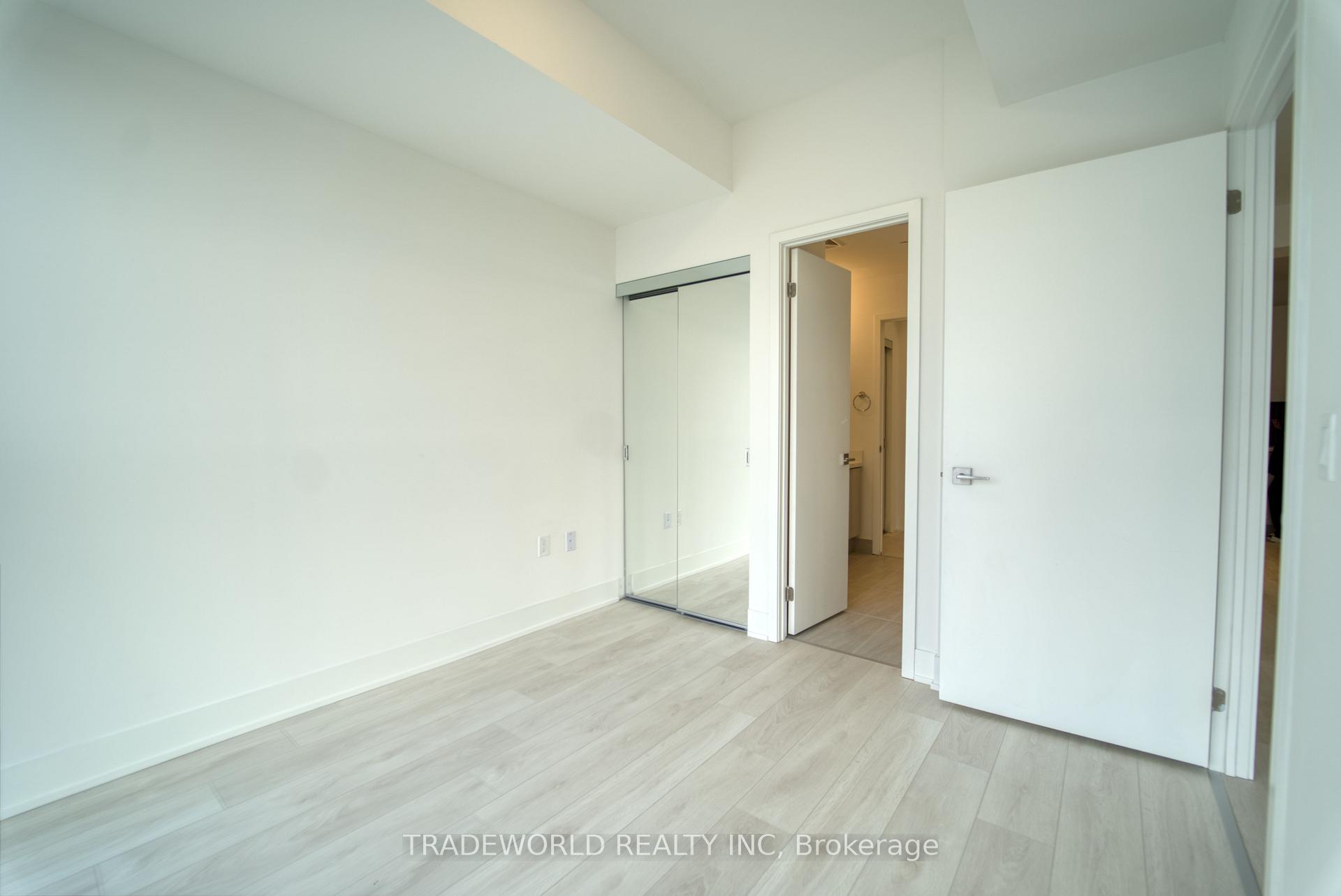 Photo 11 of Unit 909, 2908 Highway 7, Vaughan, Concord — HOMEH