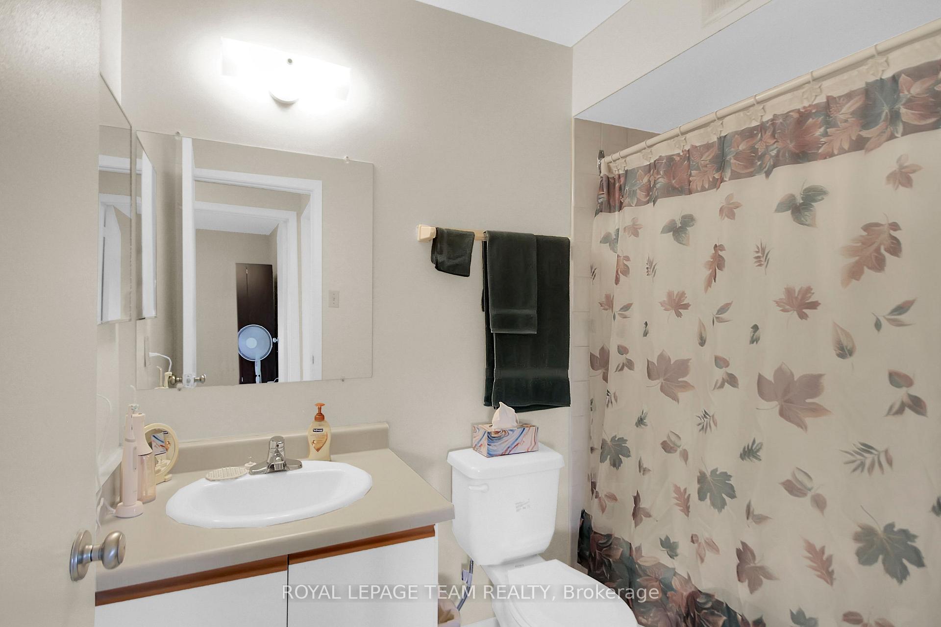 Photo 26 of Unit 305, 218 Viewmount Drive, Ottawa, Borden Farm/Stewart Farm/Carleton Heights/Parkwood Hills — HOMEH