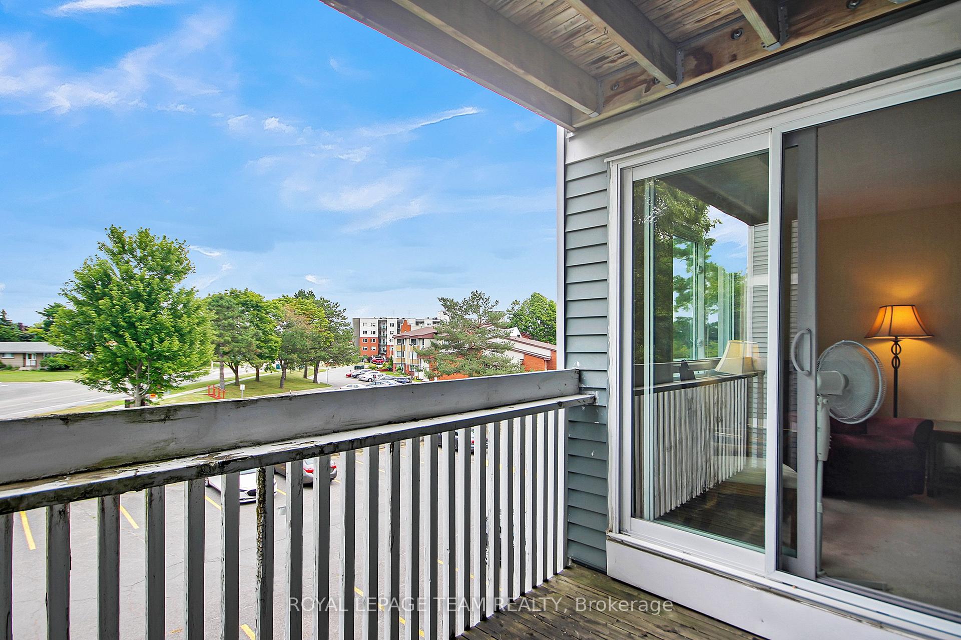 Photo 30 of Unit 305, 218 Viewmount Drive, Ottawa, Borden Farm/Stewart Farm/Carleton Heights/Parkwood Hills — HOMEH