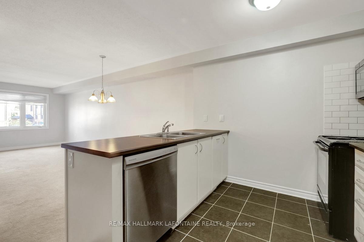 Photo 16 of 270A Titanium Private, Ottawa, Convent Glen North — HOMEH