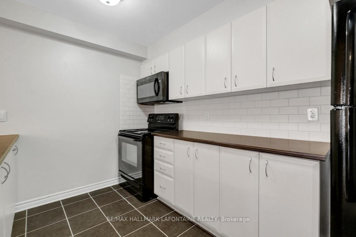 Photo 17 of 270A Titanium Private, Ottawa, Convent Glen North — HOMEH