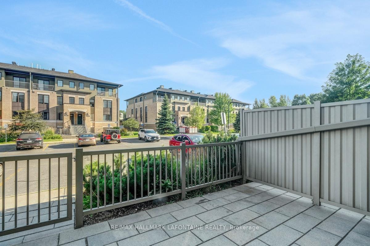 Photo 30 of 270A Titanium Private, Ottawa, Convent Glen North — HOMEH
