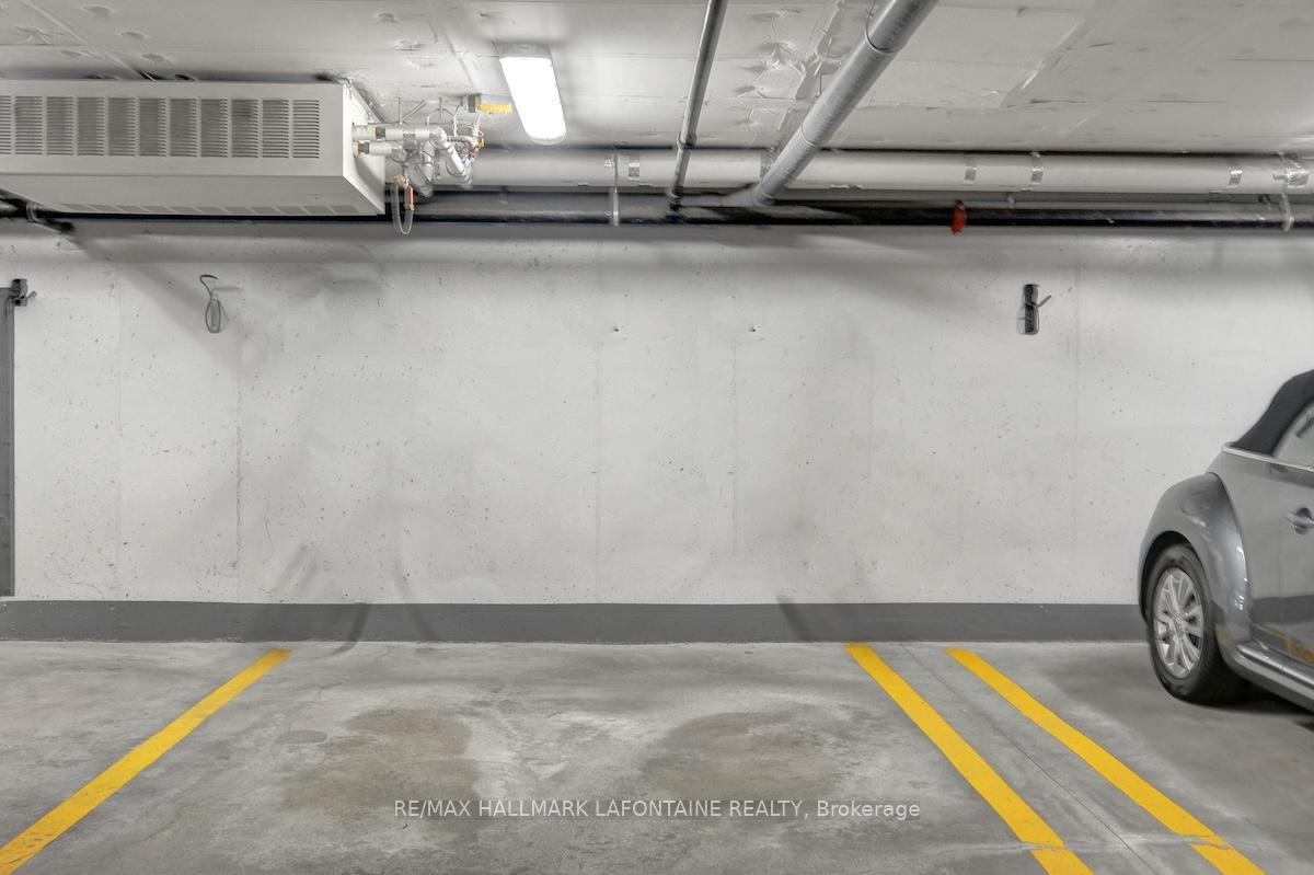 Photo 33 of 270A Titanium Private, Ottawa, Convent Glen North — HOMEH
