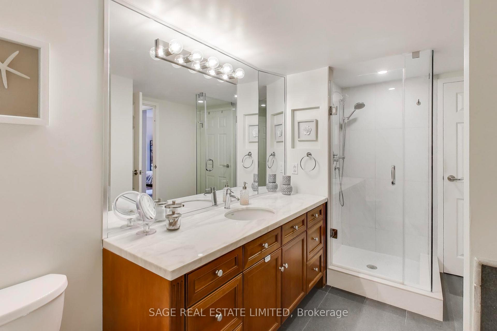 Photo 20 of Unit 1605, 25 The Esplanade, Toronto, Waterfront Communities — HOMEH