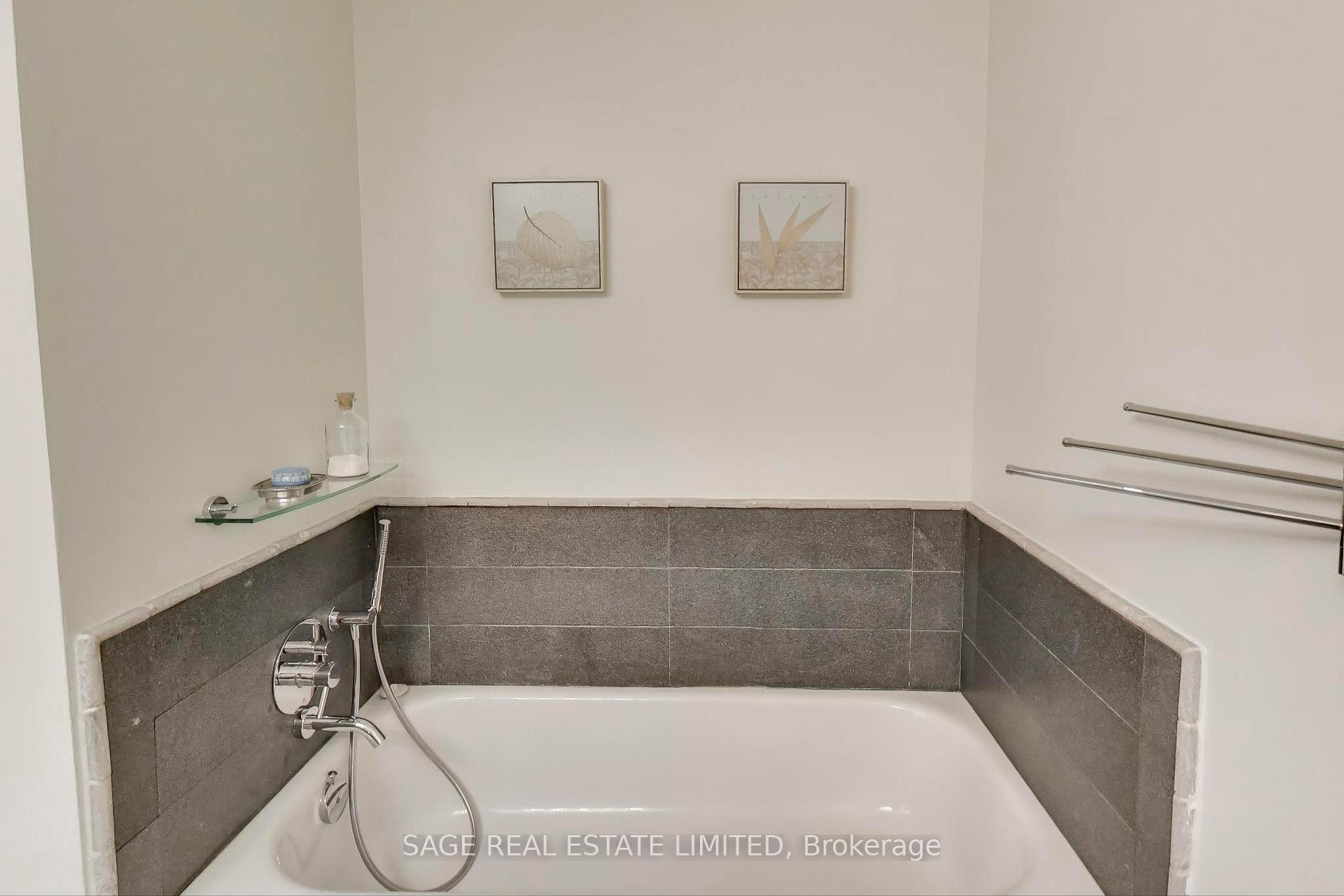 Photo 21 of Unit 1605, 25 The Esplanade, Toronto, Waterfront Communities — HOMEH