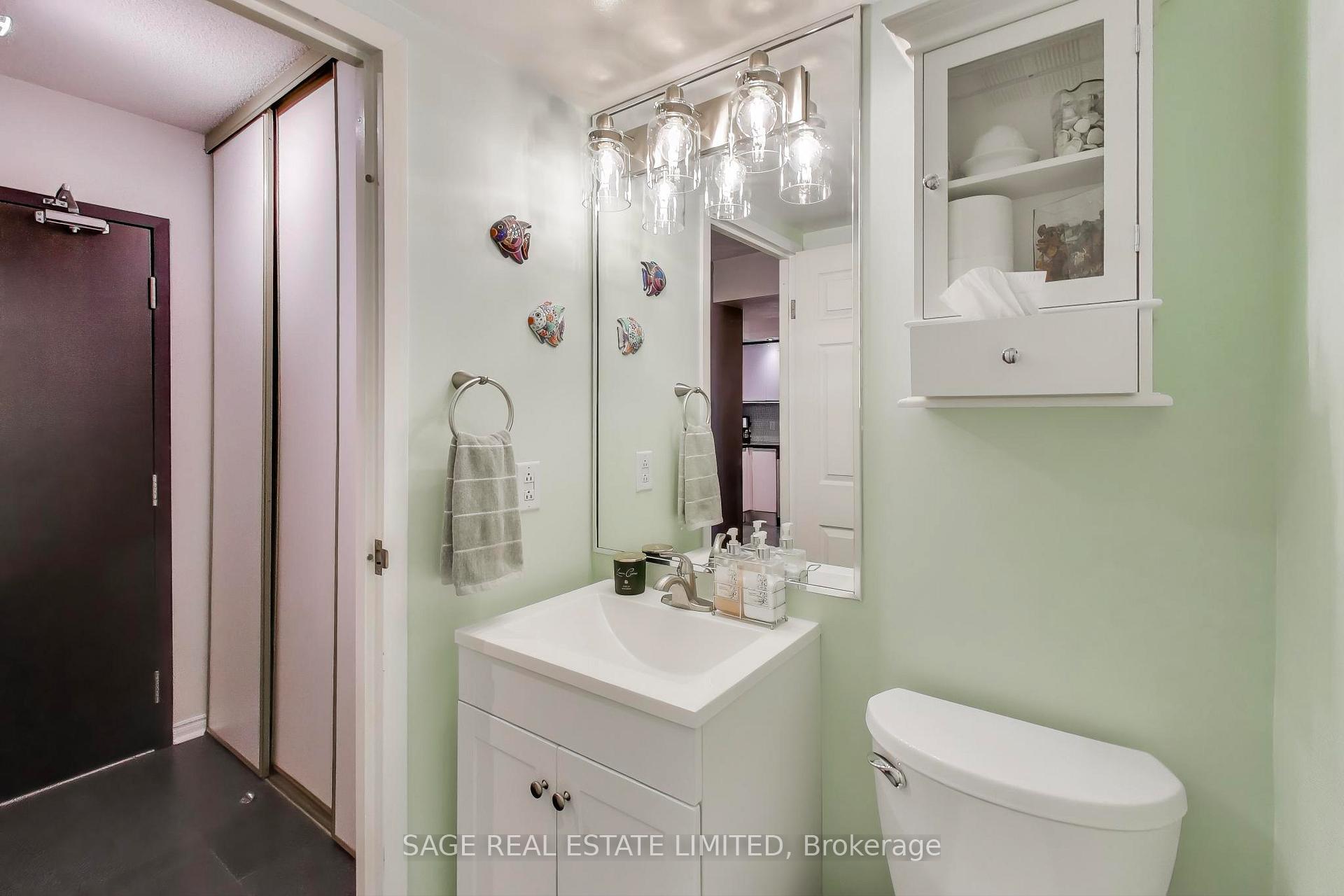 Photo 23 of Unit 1605, 25 The Esplanade, Toronto, Waterfront Communities — HOMEH