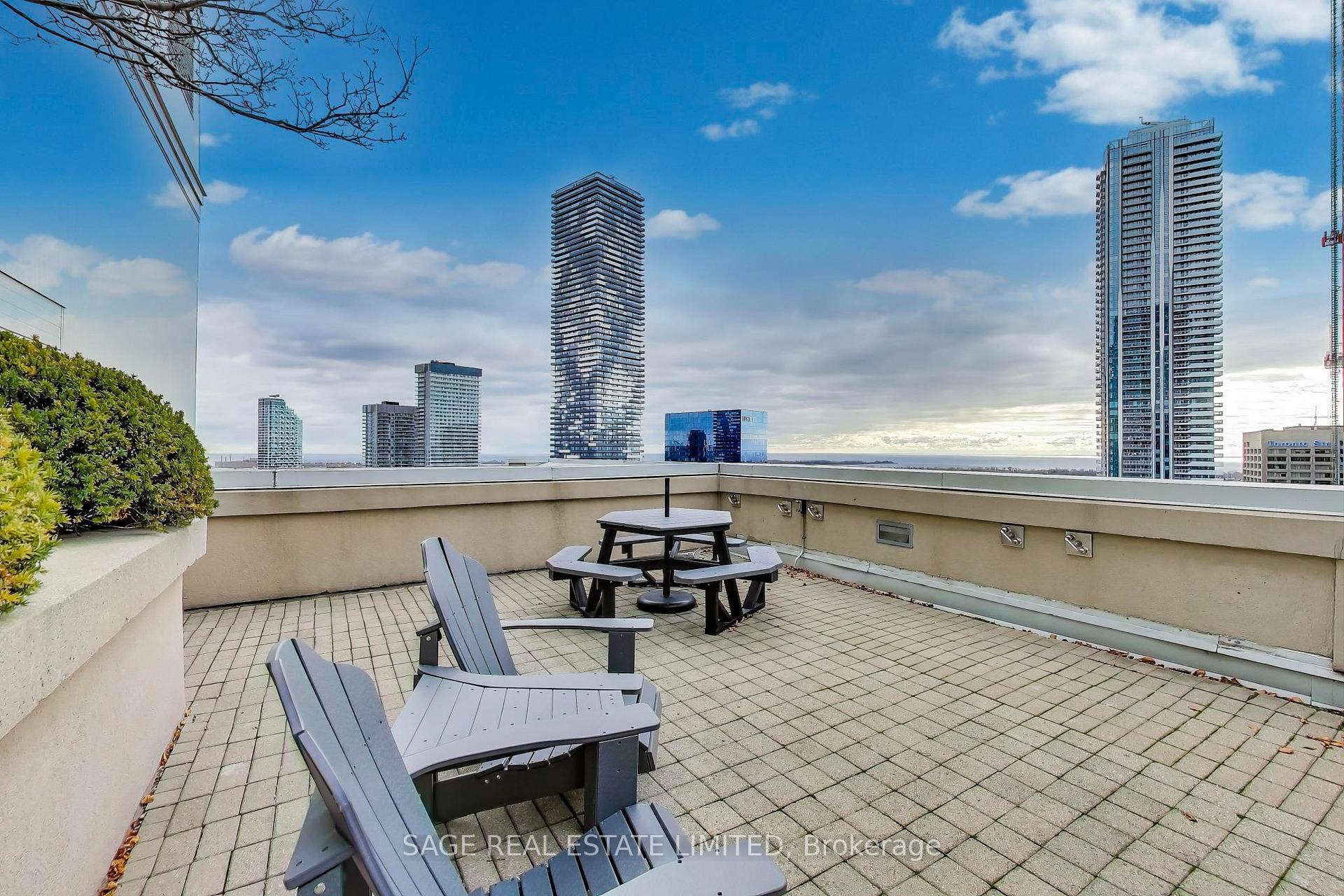Photo 41 of Unit 1605, 25 The Esplanade, Toronto, Waterfront Communities — HOMEH