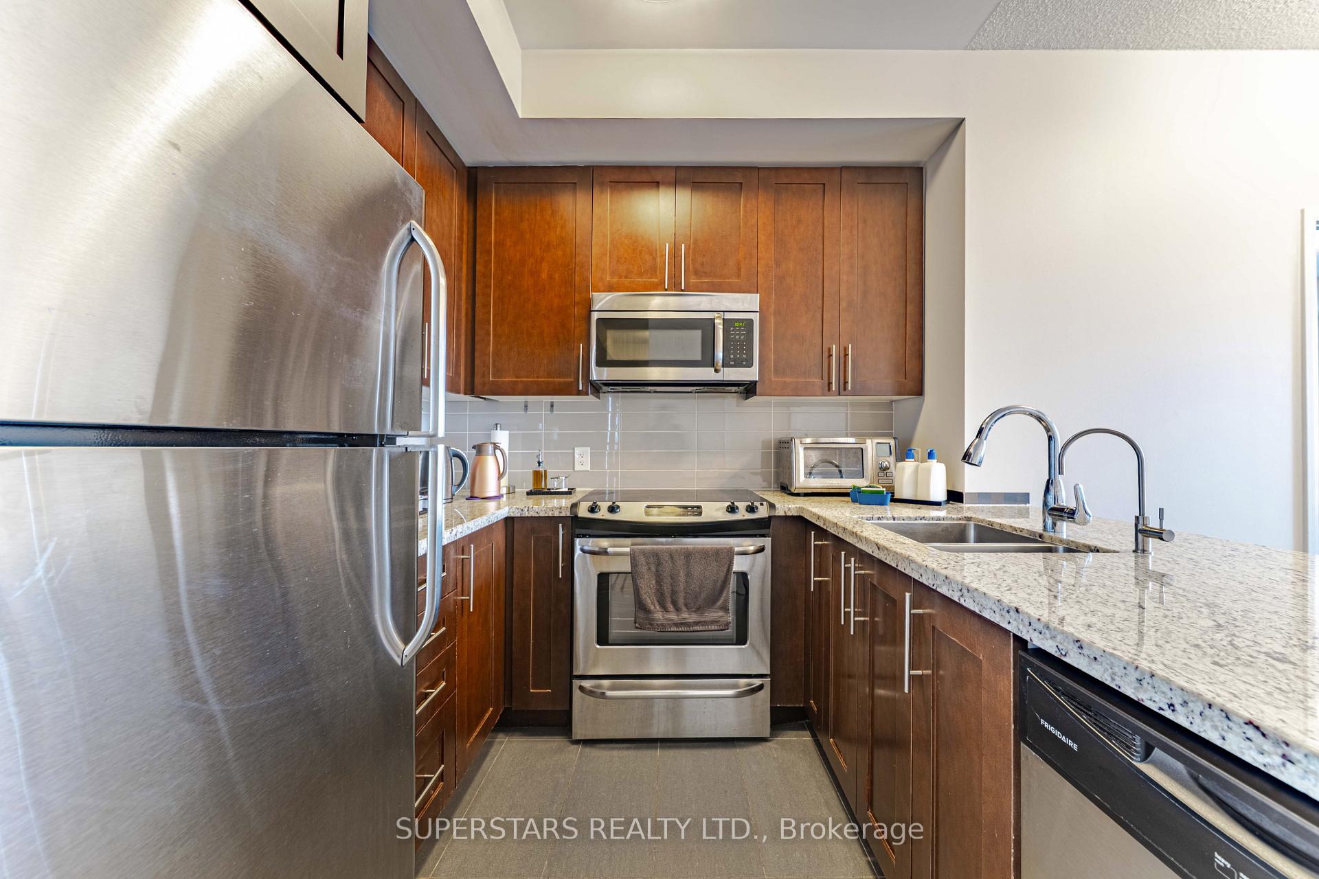 Photo 24 of Unit 223, 540 Bur Oak Avenue, Markham, Berczy — HOMEH