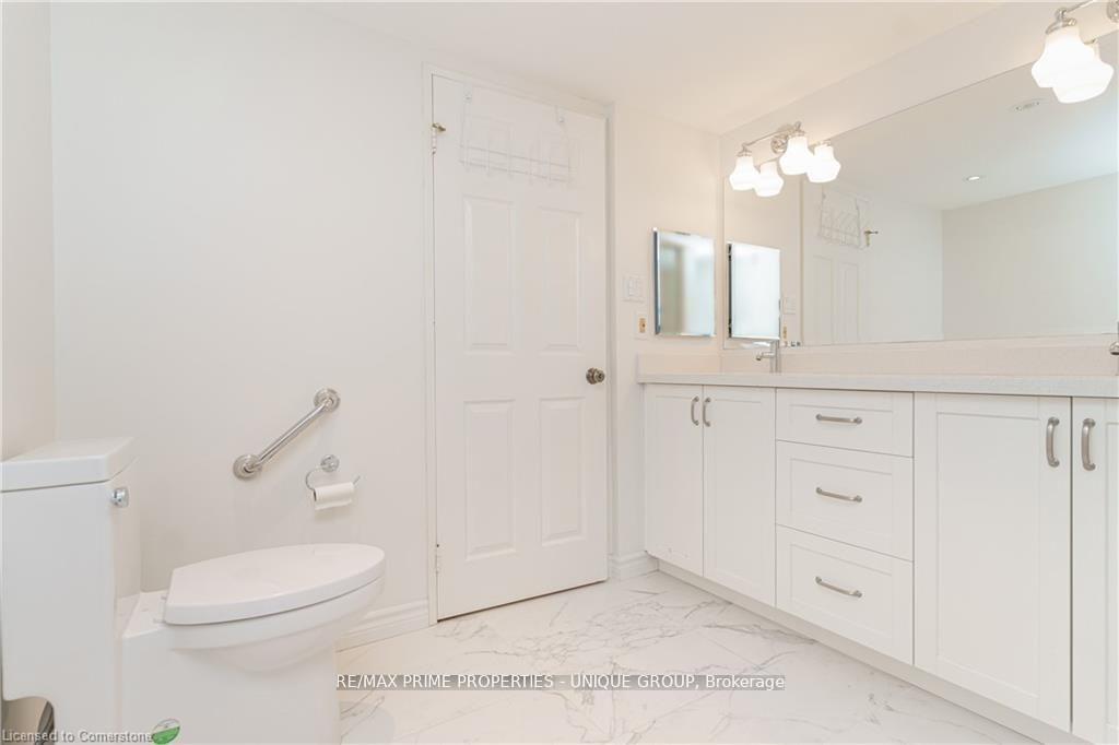 Photo 26 of Unit 827, 25 Austin Drive, Markham, Markville — HOMEH