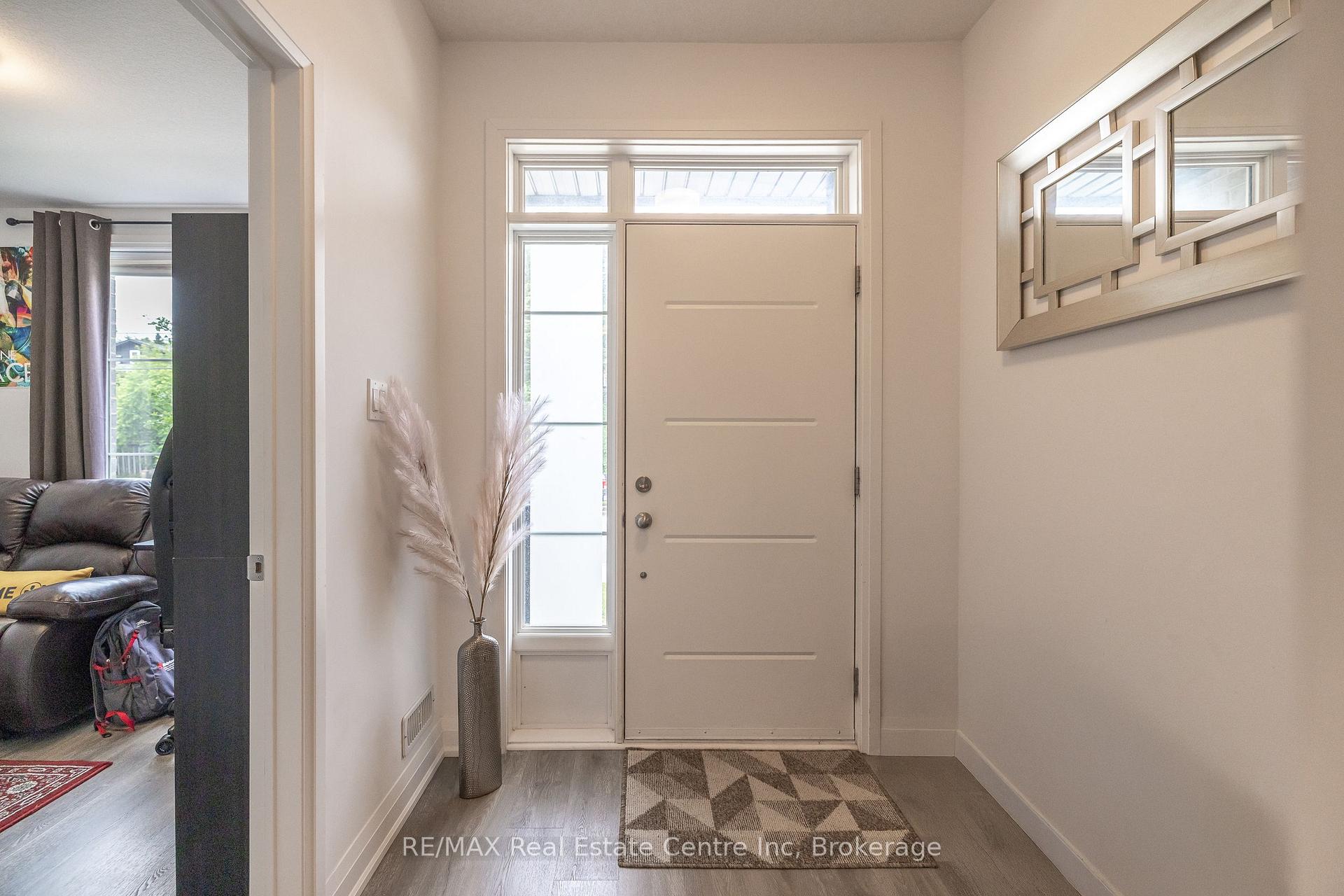 Photo 2 of 170 Huron Street, Guelph, St. Patrick's Ward — HOMEH
