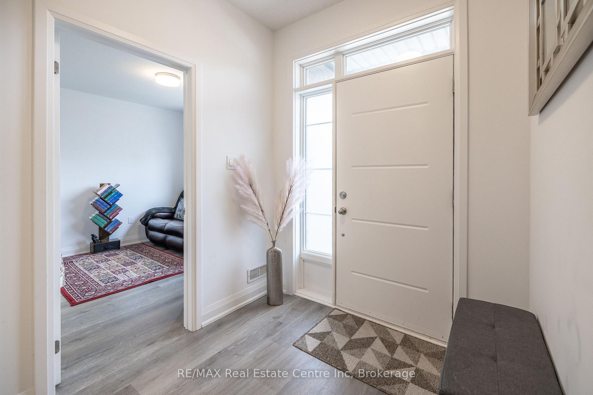 Photo 3 of 170 Huron Street, Guelph, St. Patrick's Ward — HOMEH