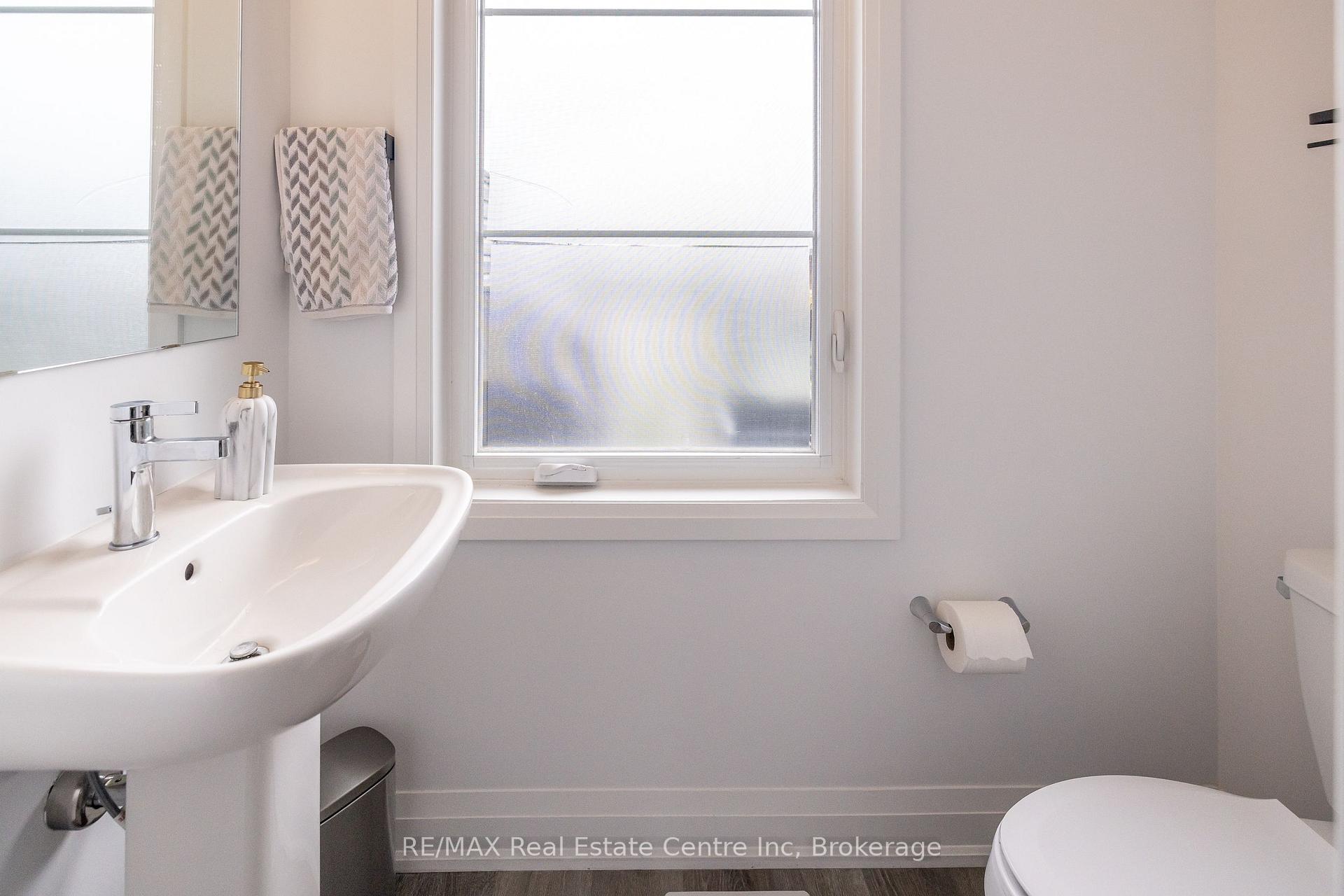 Photo 15 of 170 Huron Street, Guelph, St. Patrick's Ward — HOMEH