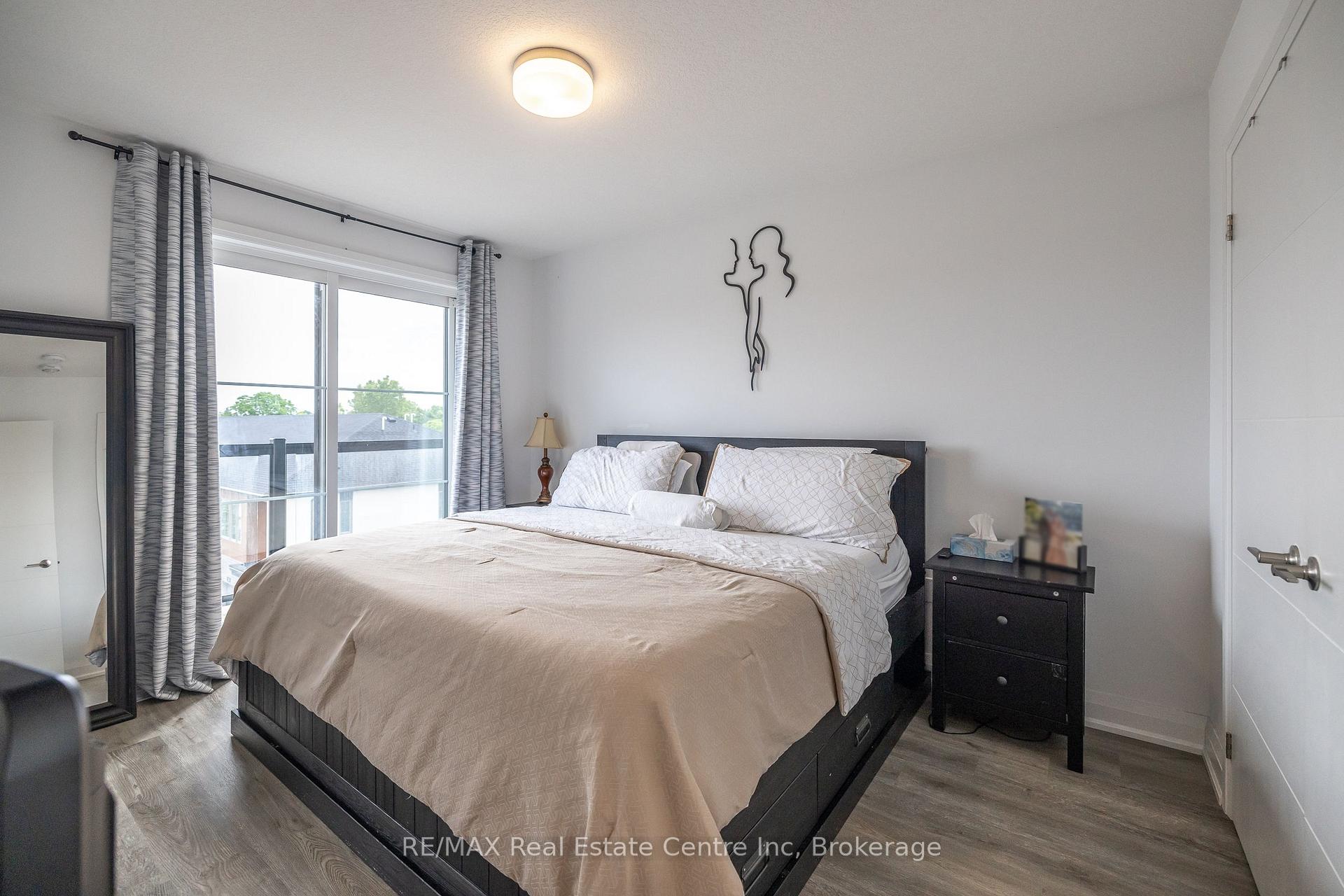 Photo 16 of 170 Huron Street, Guelph, St. Patrick's Ward — HOMEH