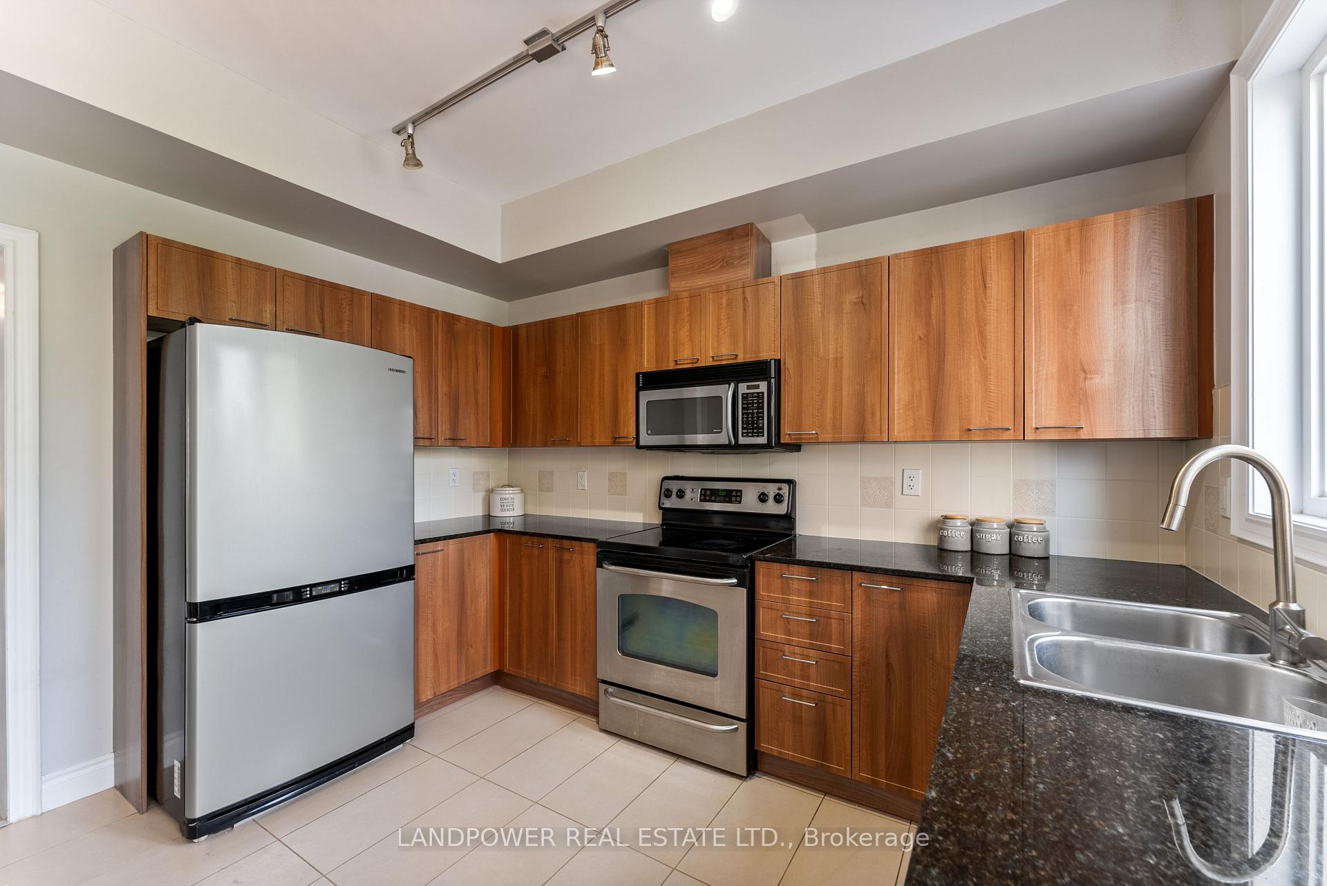 Photo 21 of 19 Saddlecreek Drive, Markham, Commerce Valley — HOMEH