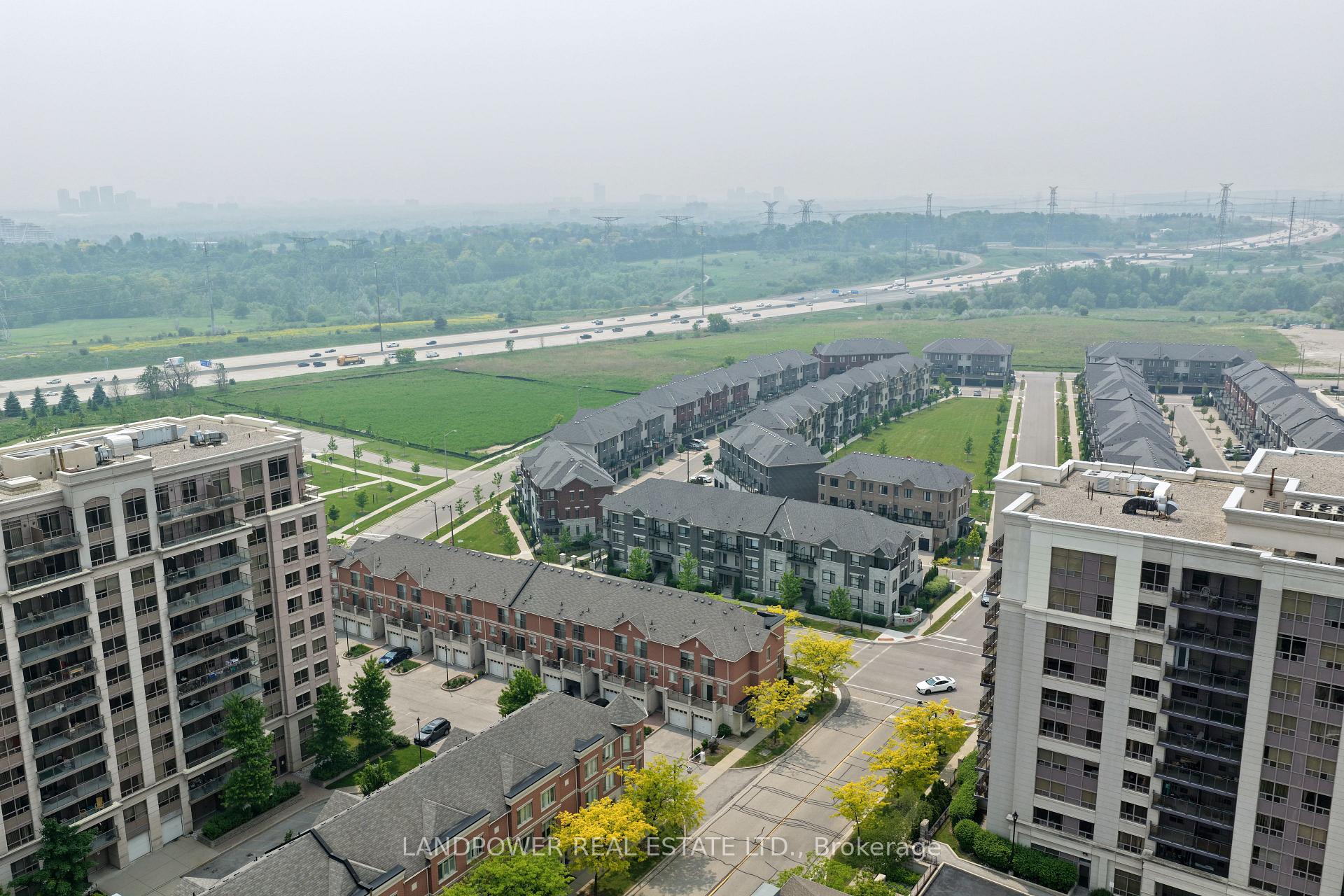 Photo 47 of 19 Saddlecreek Drive, Markham, Commerce Valley — HOMEH