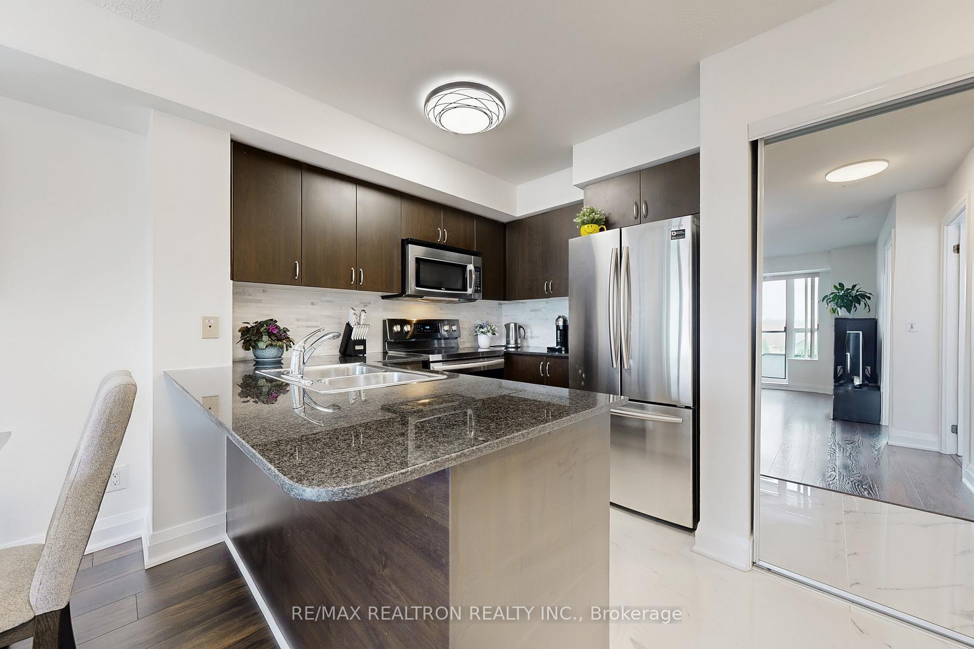 Photo 10 of Unit 321, 20 North Park Road, Vaughan, Beverley Glen — HOMEH