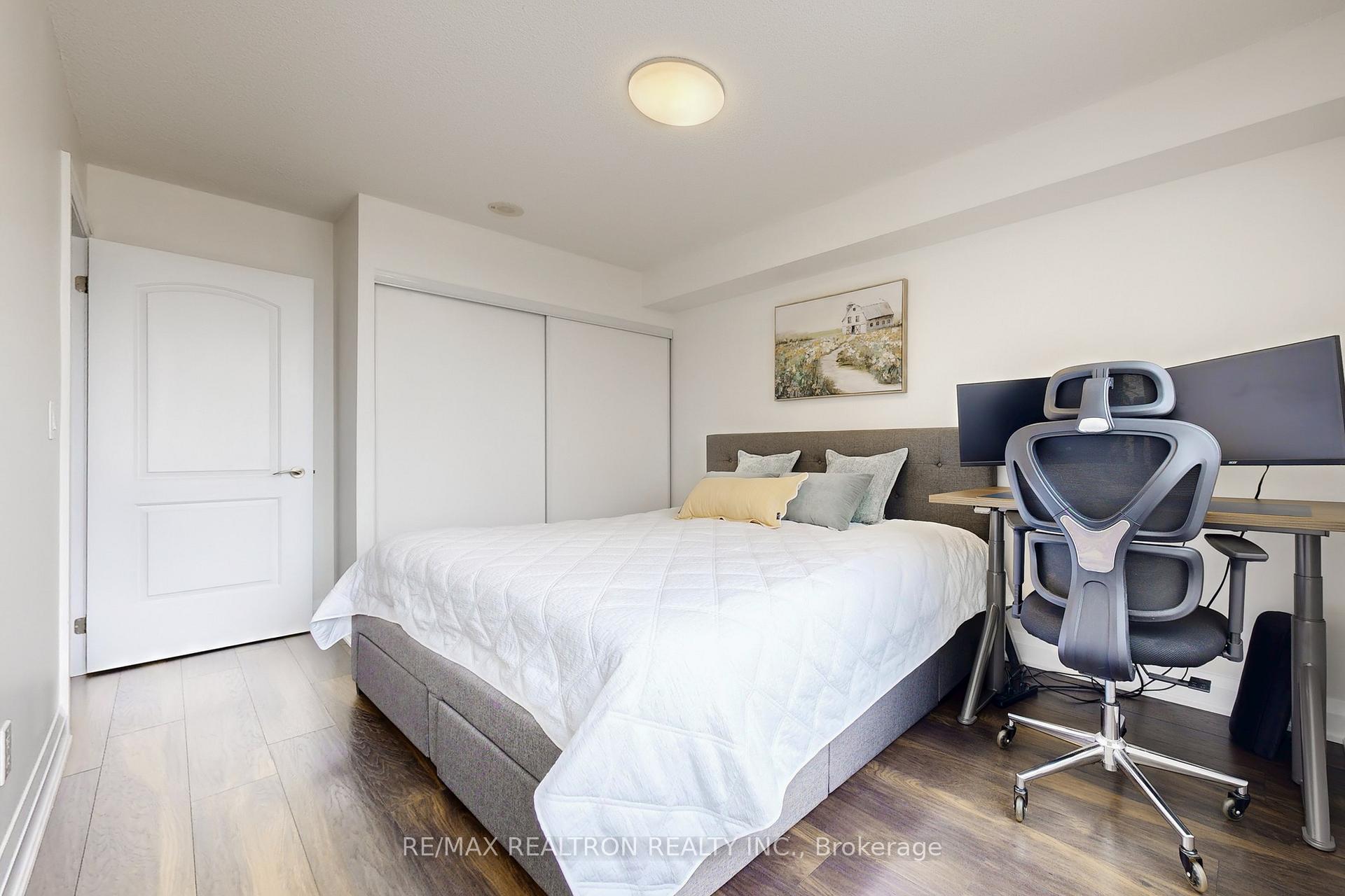 Photo 13 of Unit 321, 20 North Park Road, Vaughan, Beverley Glen — HOMEH