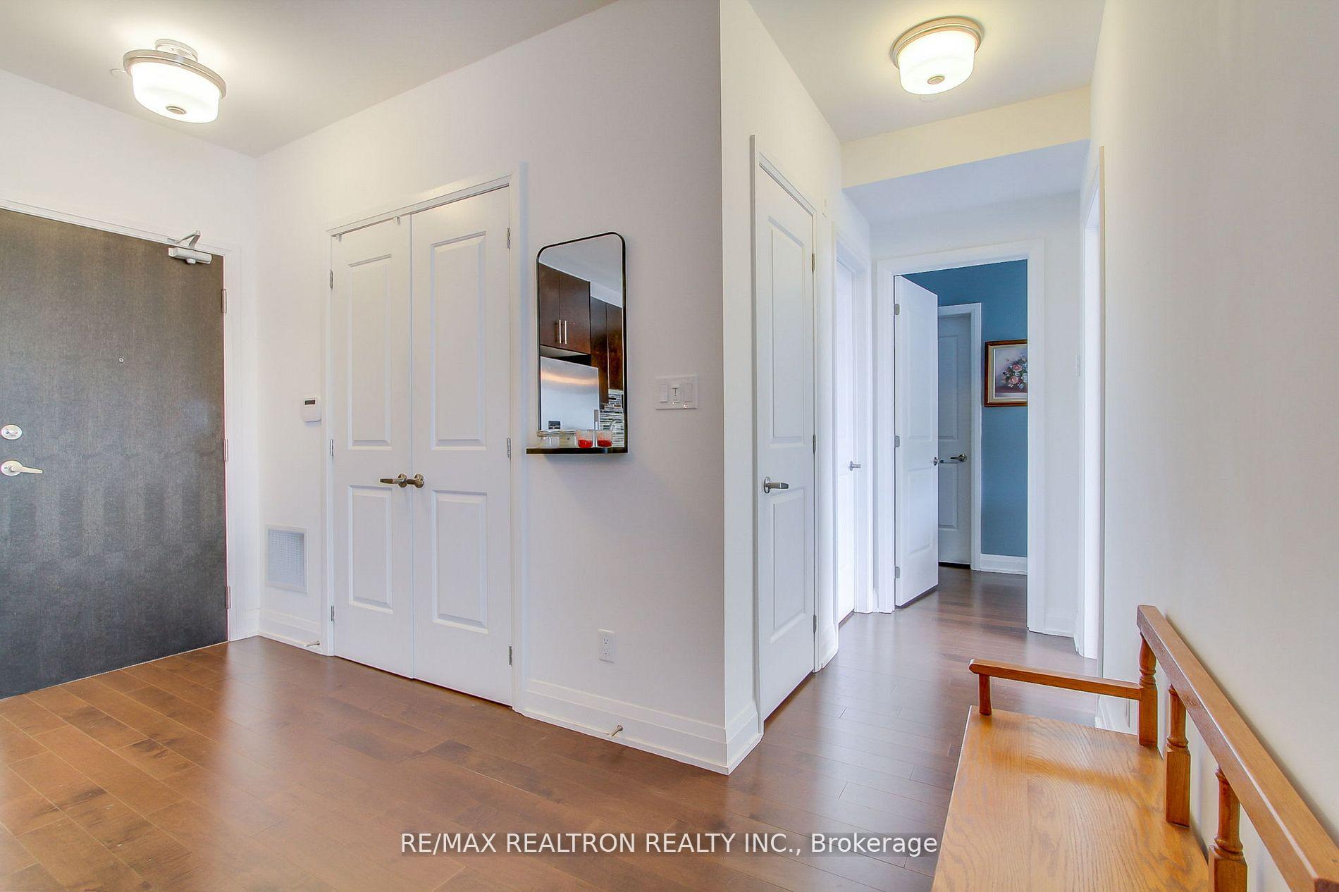 Photo 12 of Unit 506, 15277 Yonge Street, Aurora, Aurora Village — HOMEH