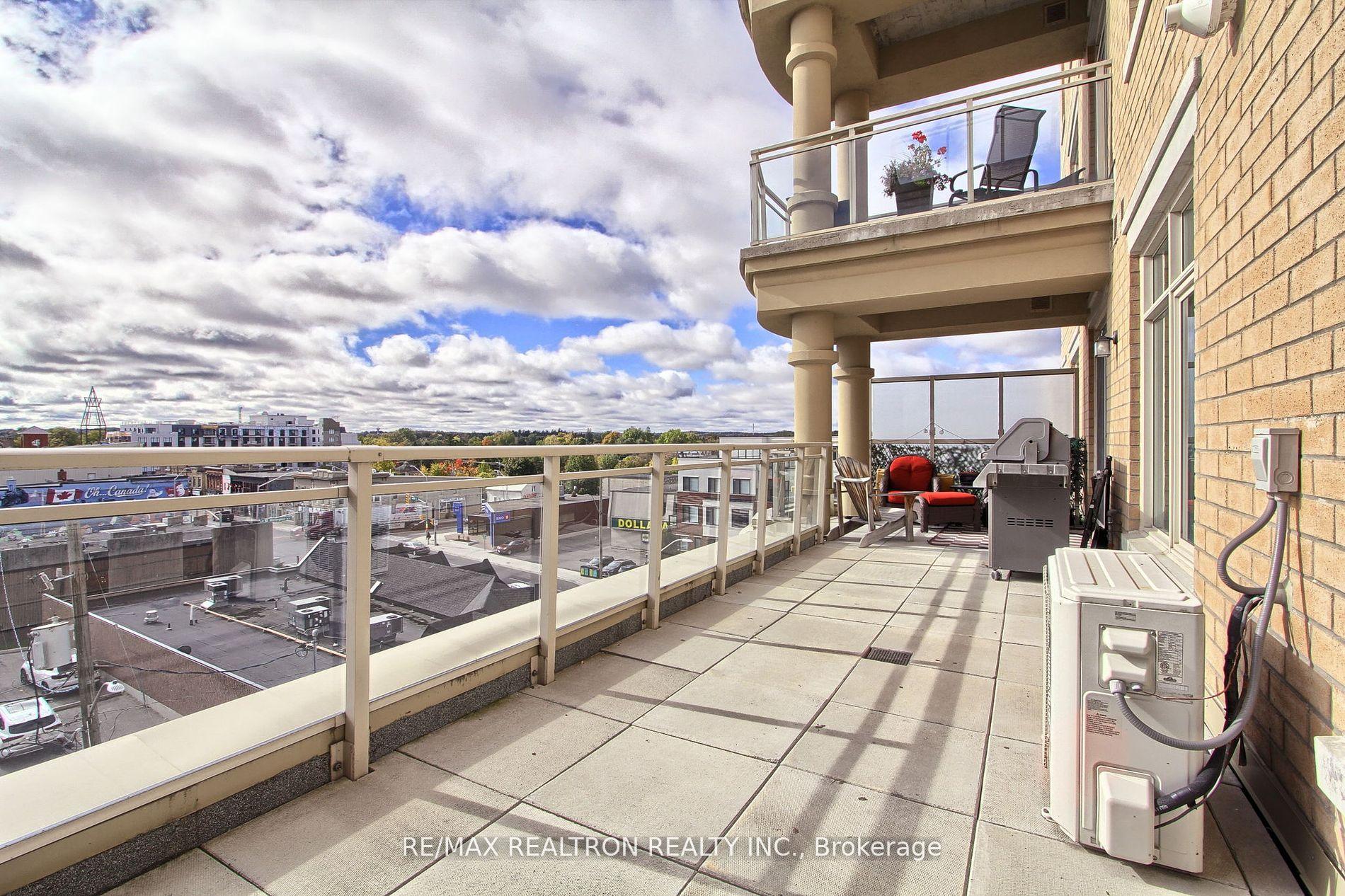 Photo 20 of Unit 506, 15277 Yonge Street, Aurora, Aurora Village — HOMEH