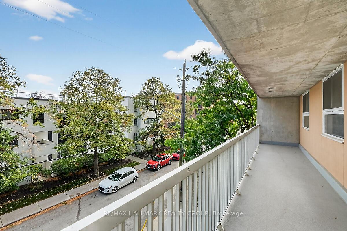 Photo 27 of Unit 305, 110 Forward Avenue, Ottawa, Mechanicsville — HOMEH