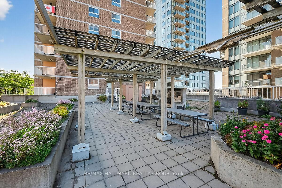 Photo 33 of Unit 305, 110 Forward Avenue, Ottawa, Mechanicsville — HOMEH