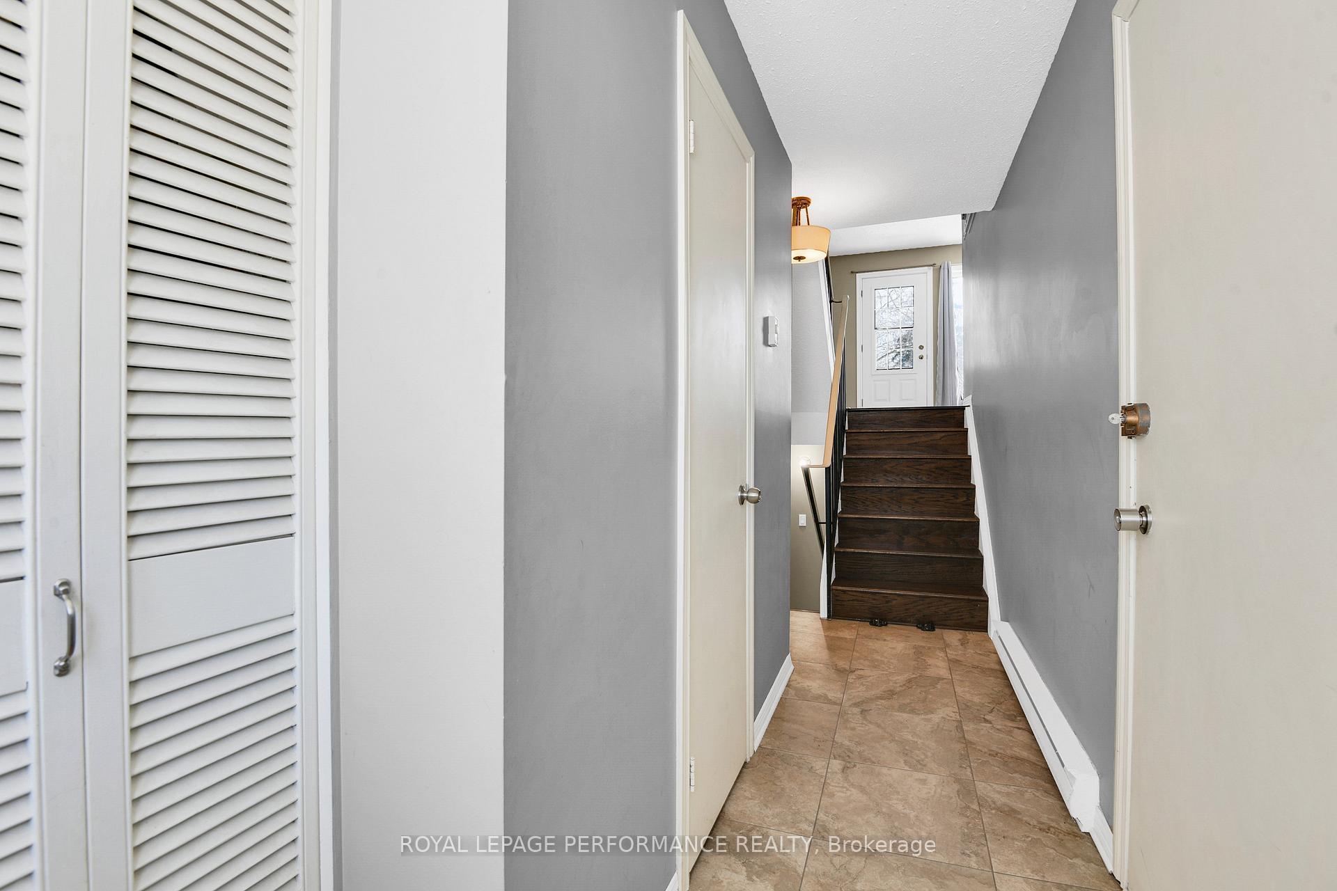 Photo 6 of 222 Huntridge, Ottawa, Hunt Club/Western Community — HOMEH
