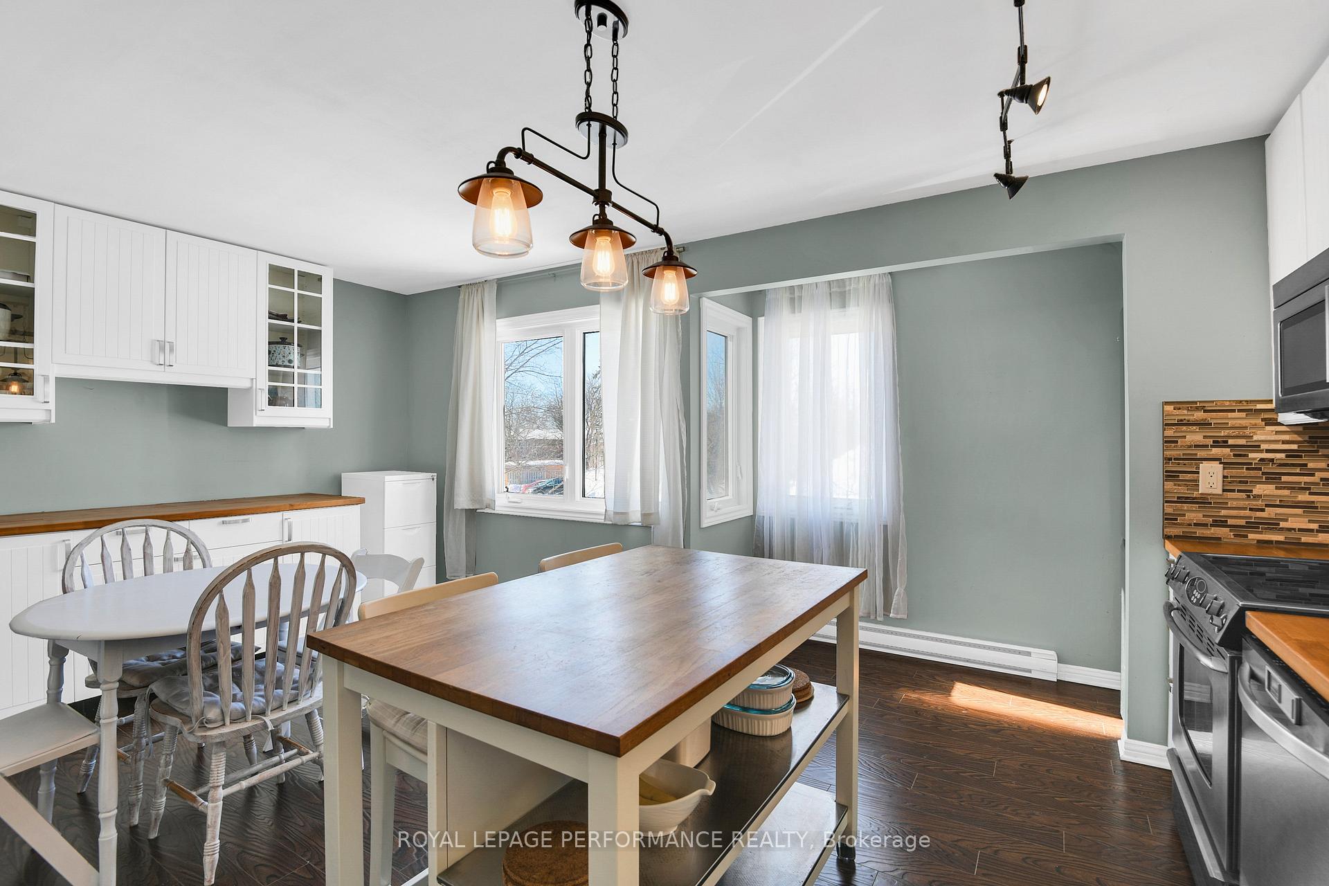 Photo 25 of 222 Huntridge, Ottawa, Hunt Club/Western Community — HOMEH