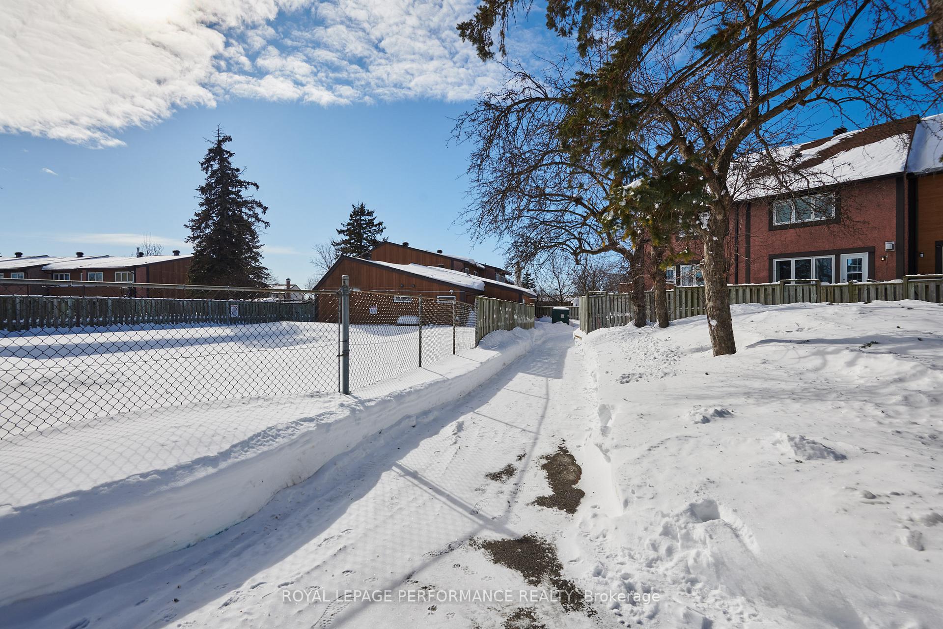Photo 40 of 222 Huntridge, Ottawa, Hunt Club/Western Community — HOMEH