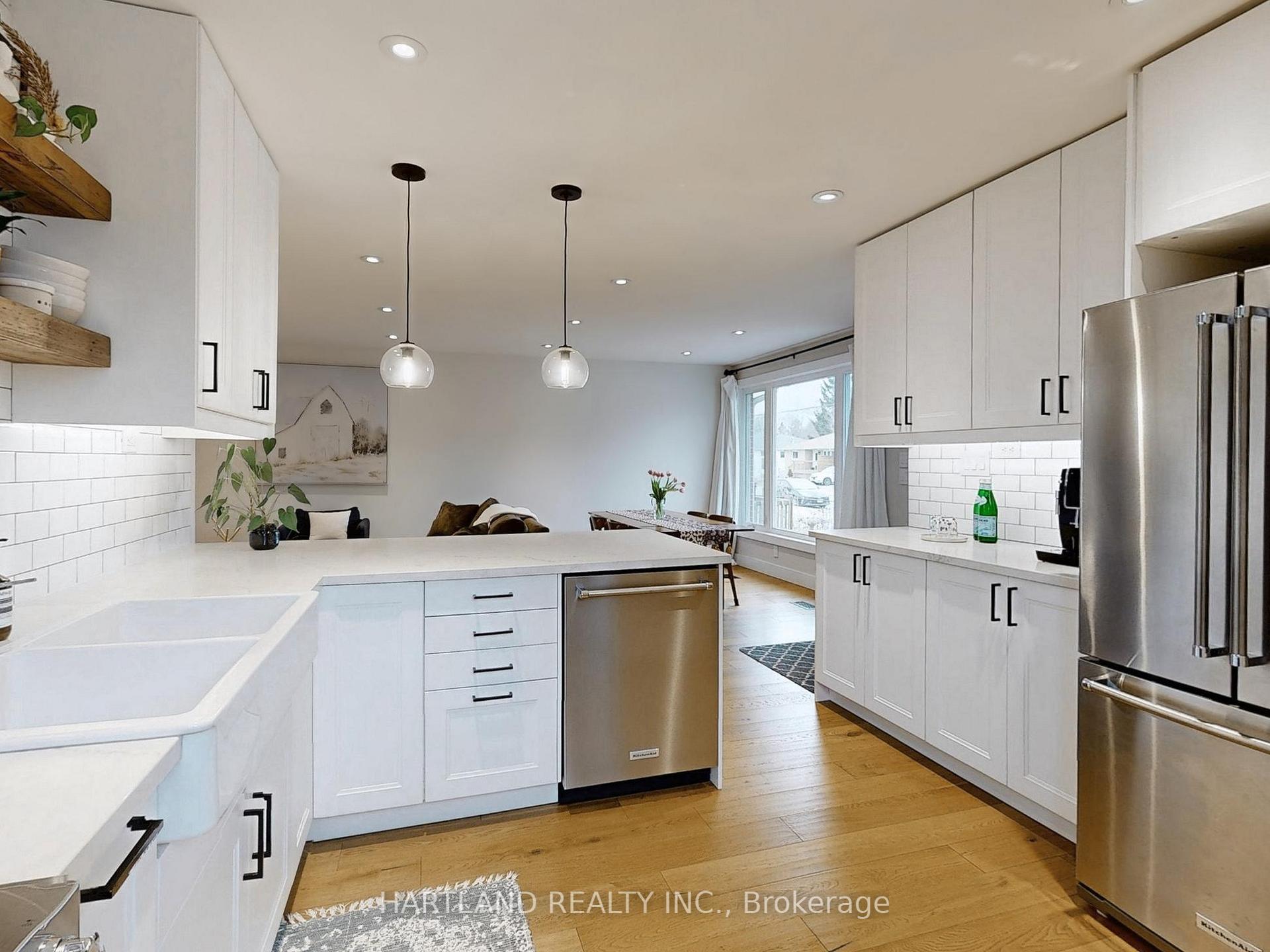 Photo 14 of 61 Davis Road, Aurora, Aurora Highlands — HOMEH