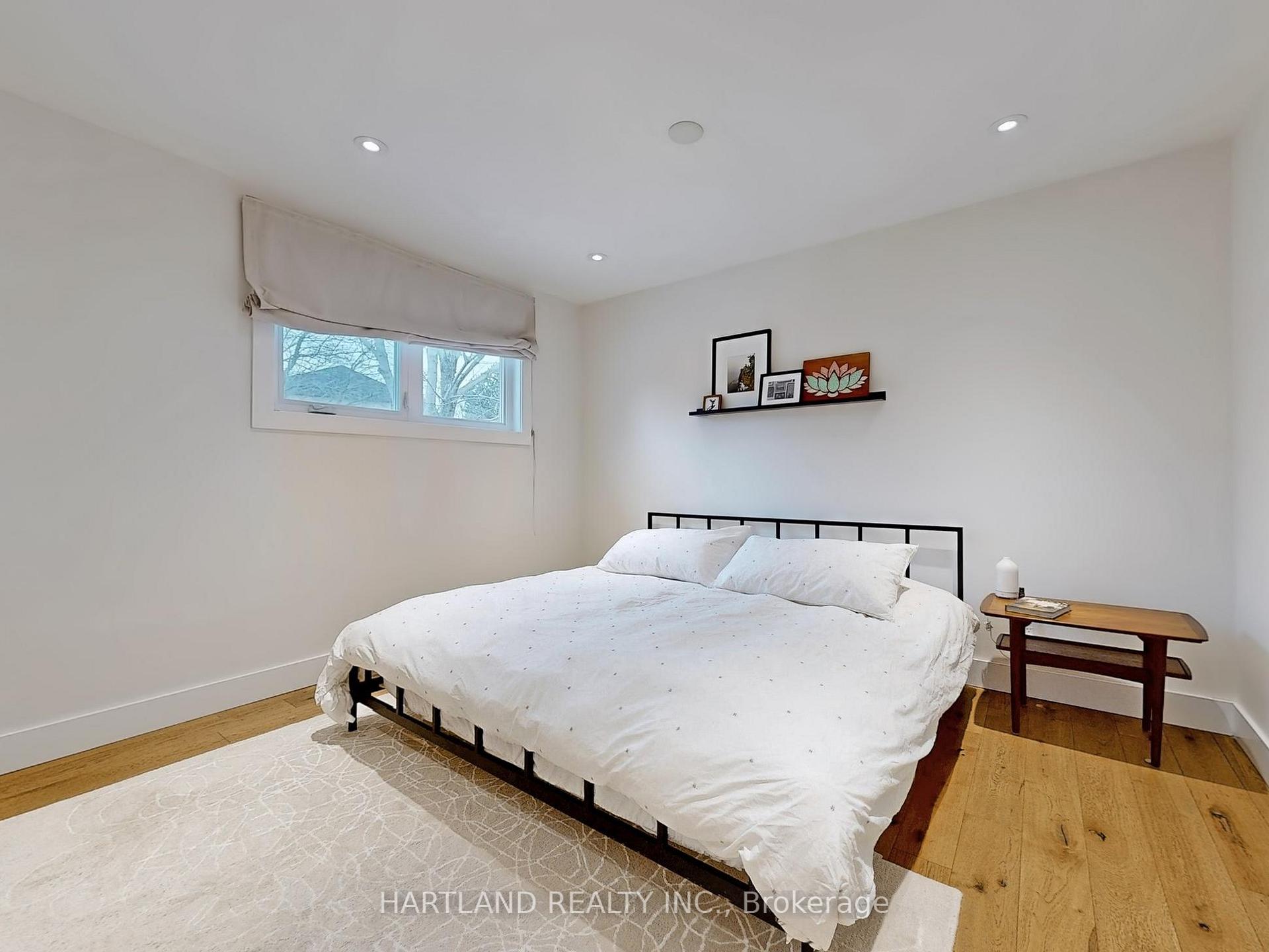 Photo 16 of 61 Davis Road, Aurora, Aurora Highlands — HOMEH