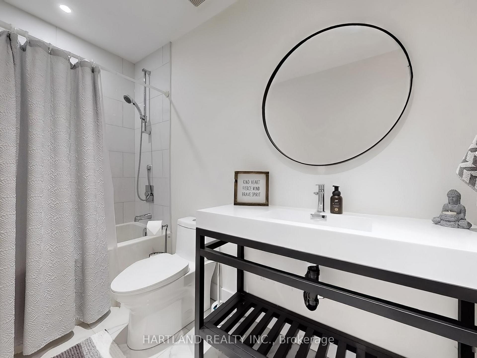 Photo 27 of 61 Davis Road, Aurora, Aurora Highlands — HOMEH