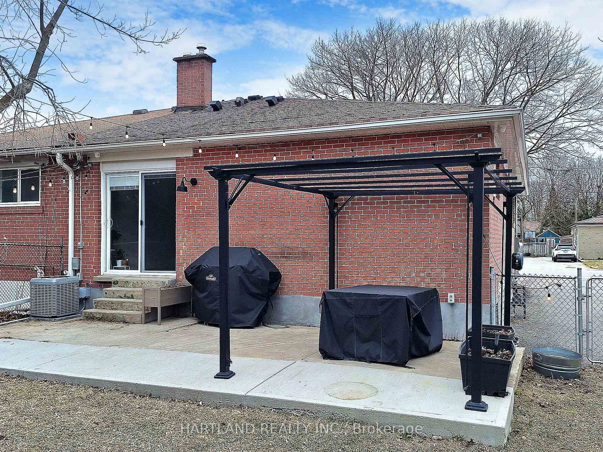 Photo 46 of 61 Davis Road, Aurora, Aurora Highlands — HOMEH