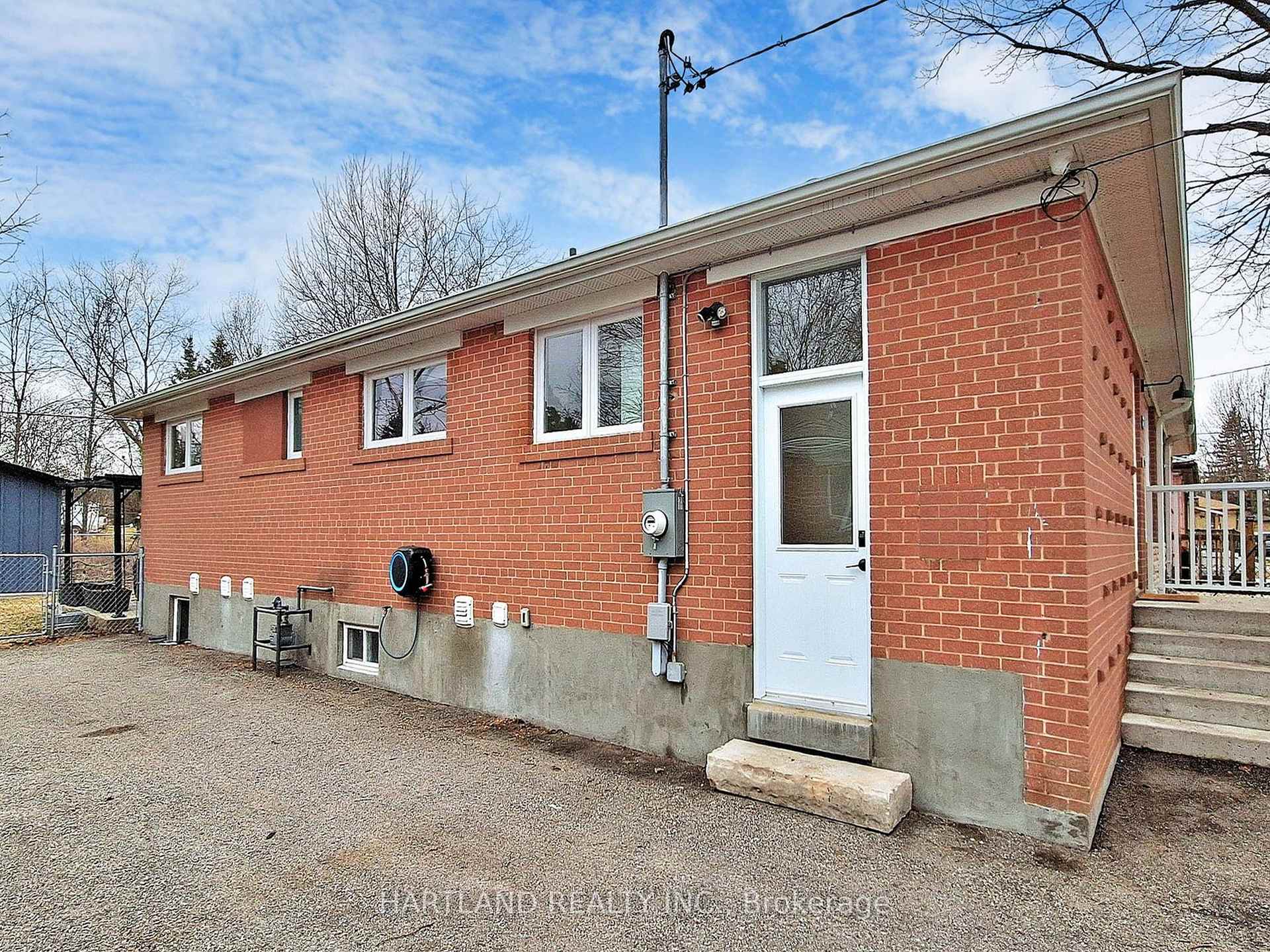 Photo 48 of 61 Davis Road, Aurora, Aurora Highlands — HOMEH