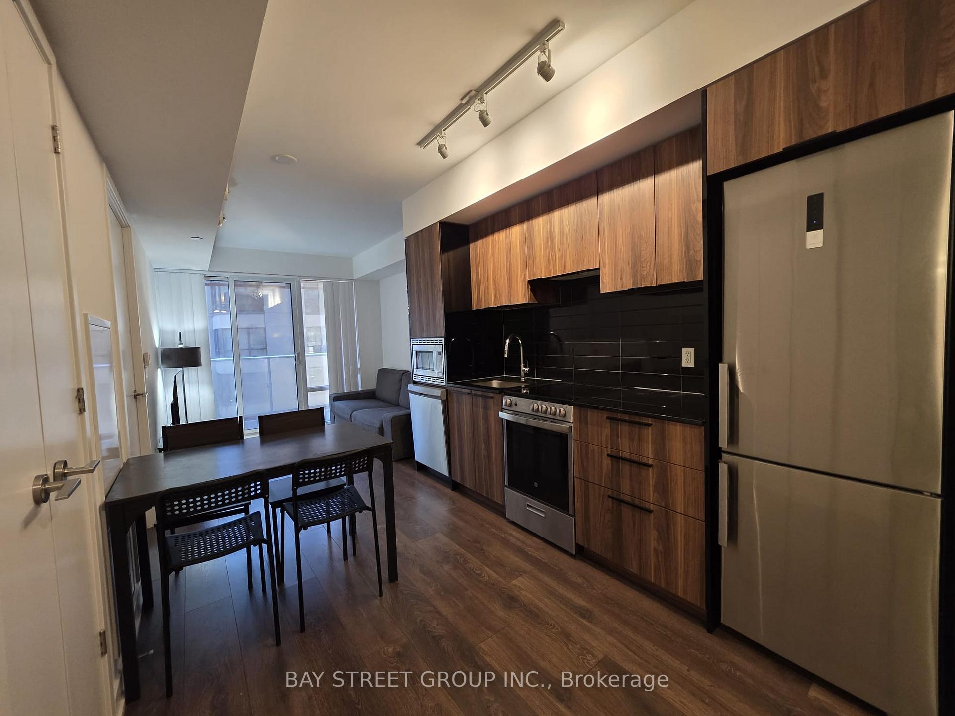 Photo 4 of Unit 1301, 18 Maitland Terrace, Toronto, Church-Yonge Corridor — HOMEH